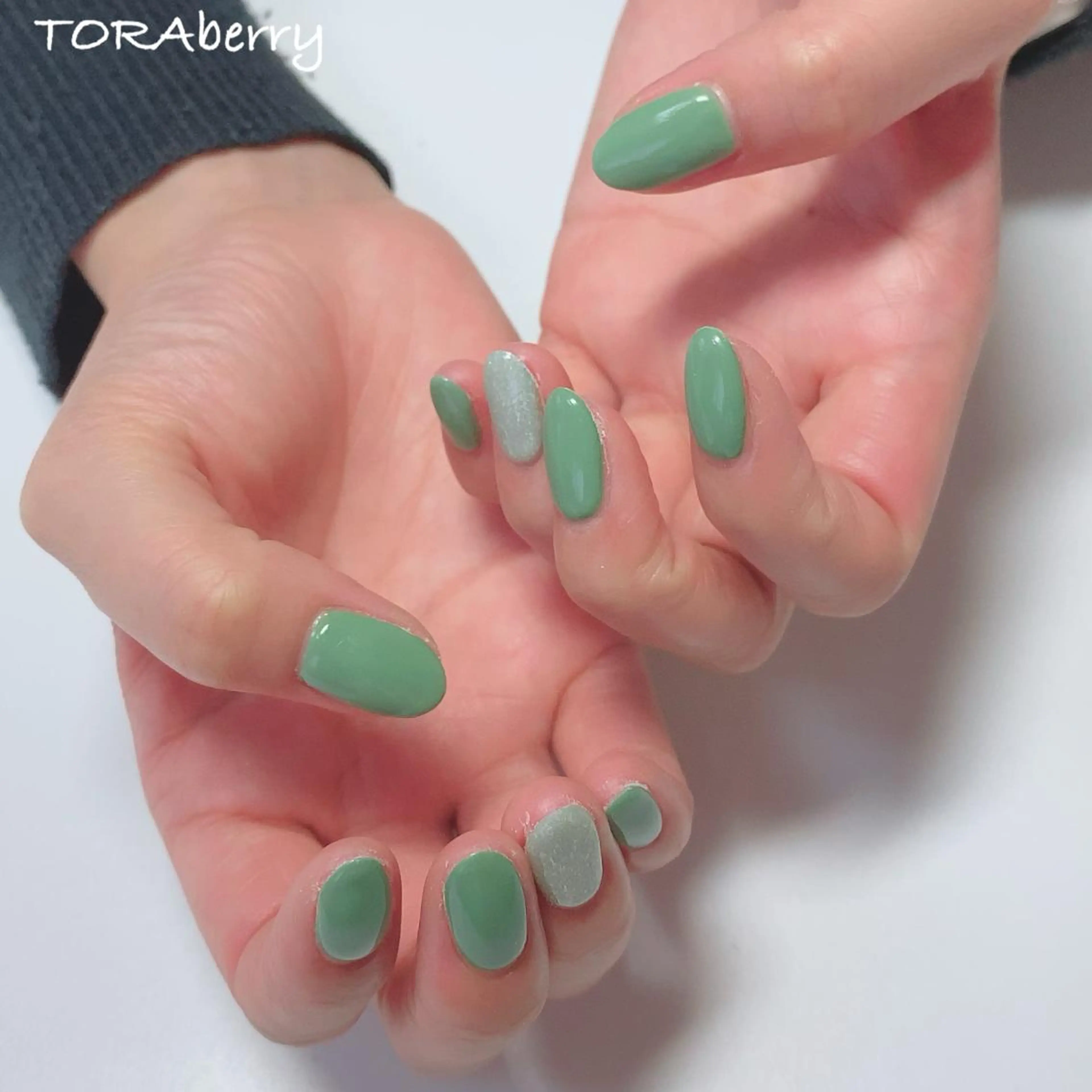 ネイル ハンドネイル ネイリスト なつみのネイルデザイン