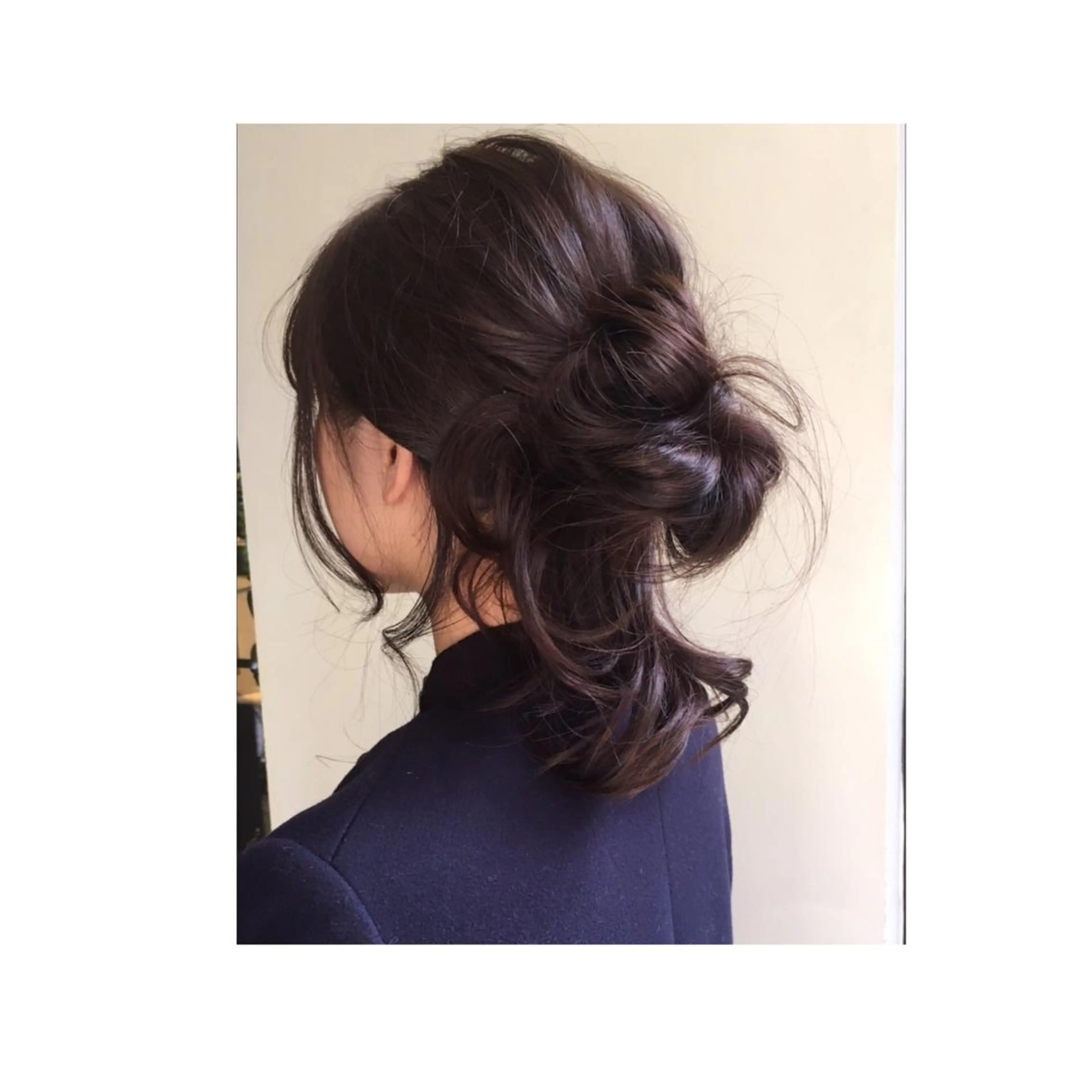 ロング 近藤 麻紀のヘアスタイル