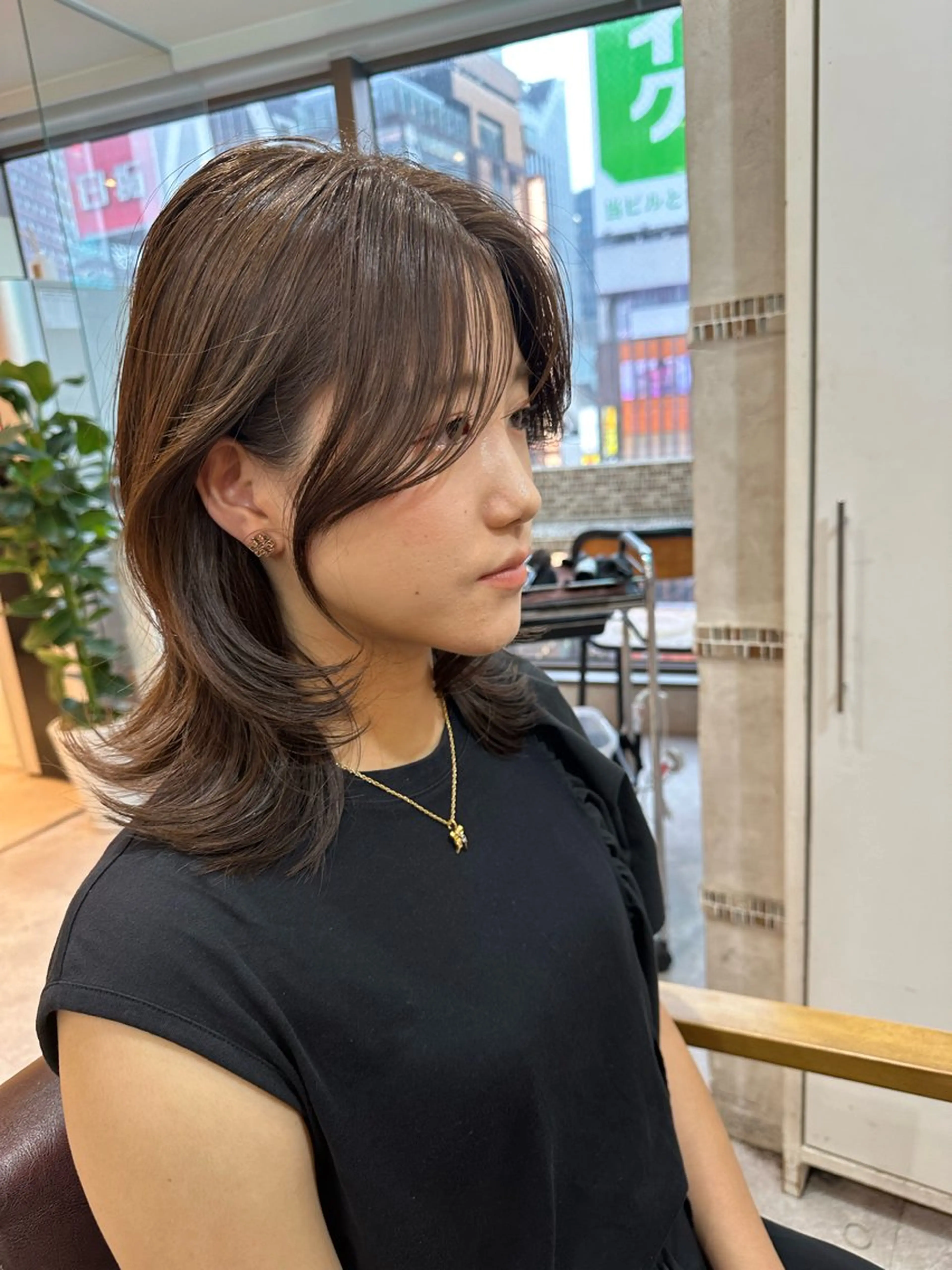 セミロング カラー カット ヘアカラー トリートメント 🇰🇷韓国風くびれ ヘア🇰🇷中村優大のヘアスタイル