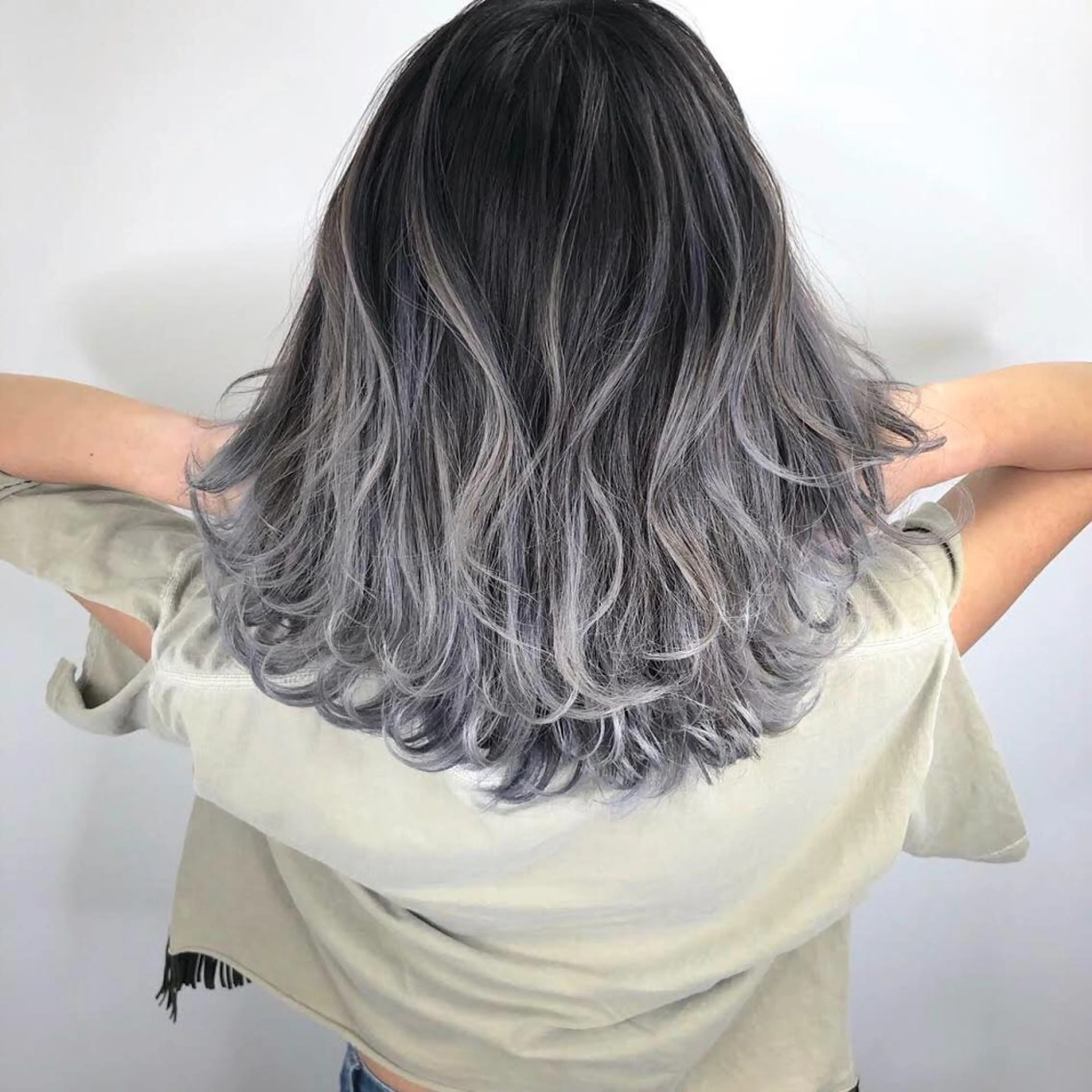 セミロング カラー ヘアカラー トリートメント 石山涼太 【monolith】のヘアスタイル