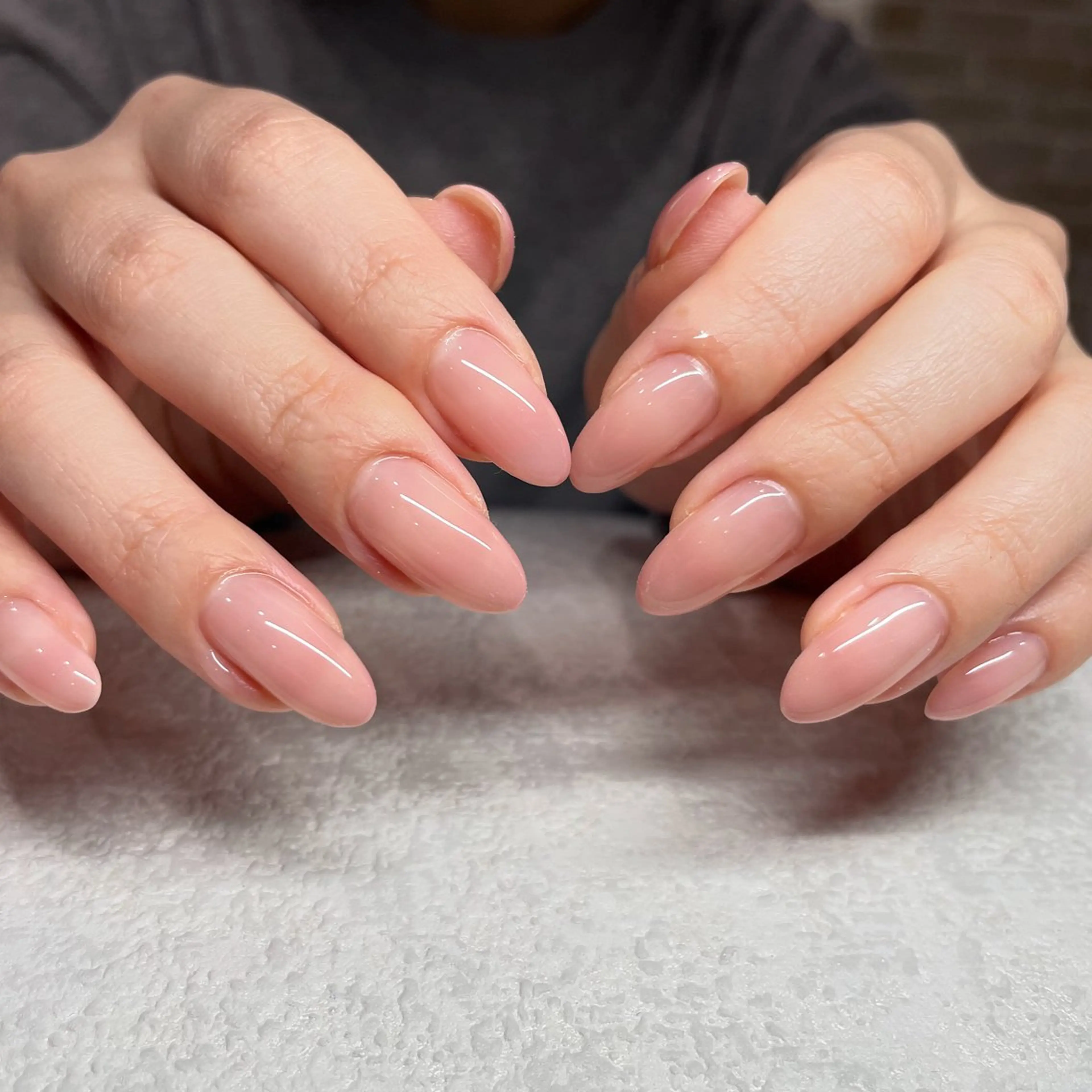 ネイル パラジェルサロン 大人女性が通うサロンのネイルデザイン