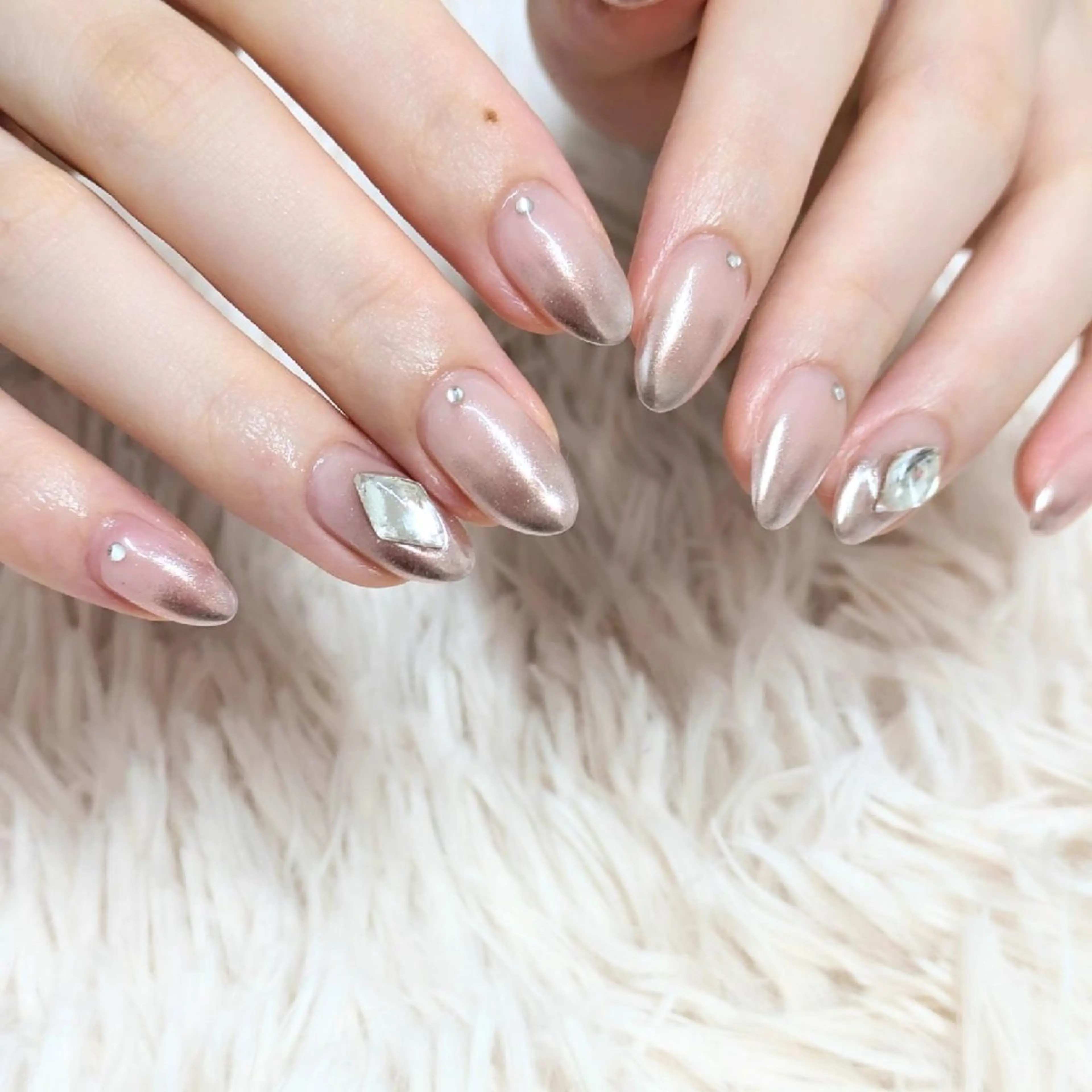 ネイル ハンドネイル 會田 瑠衣のネイルデザイン