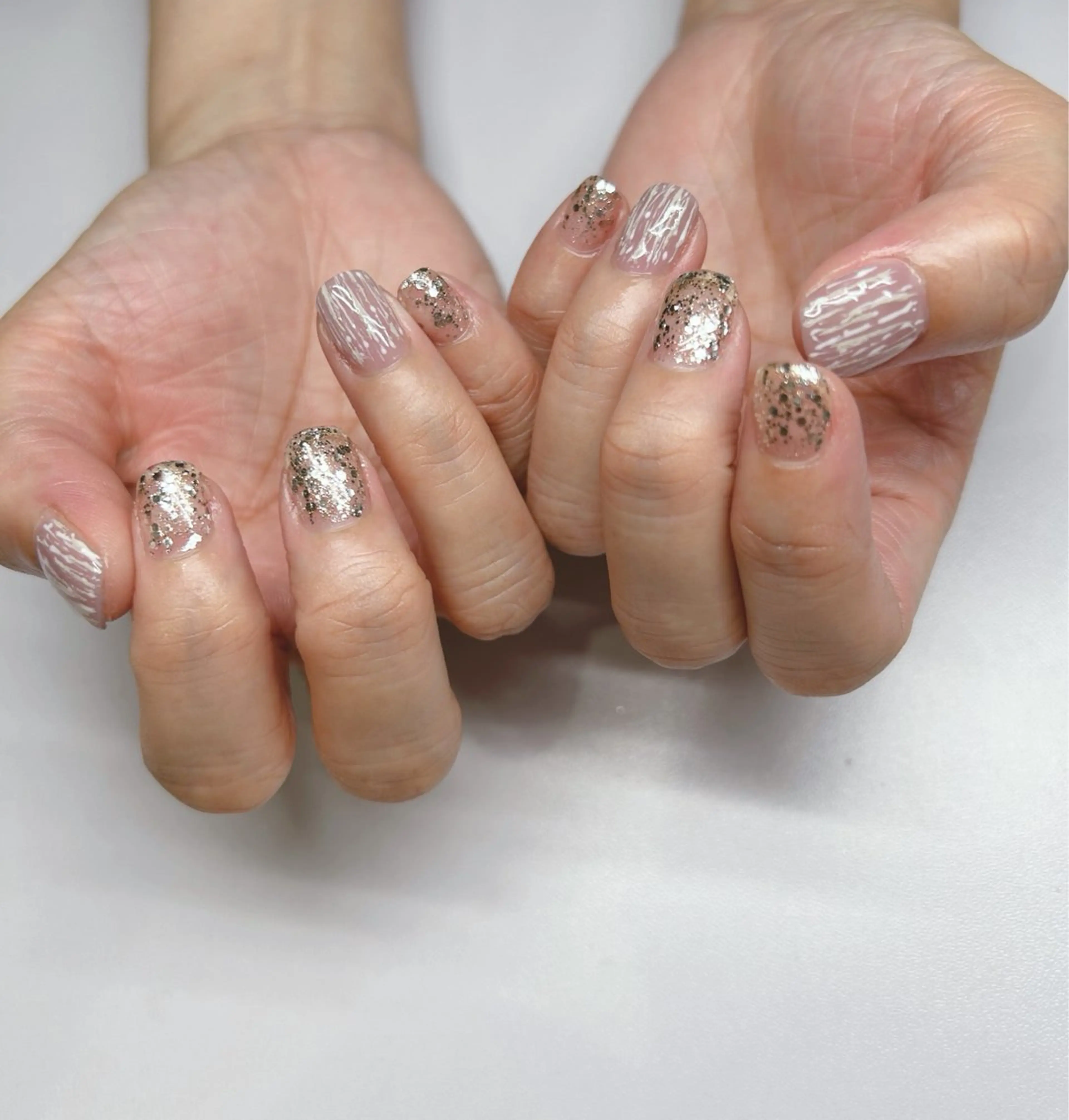 ネイル 透灯 TOUTOU所属・透灯 TOUTOU 🪄のネイルデザイン