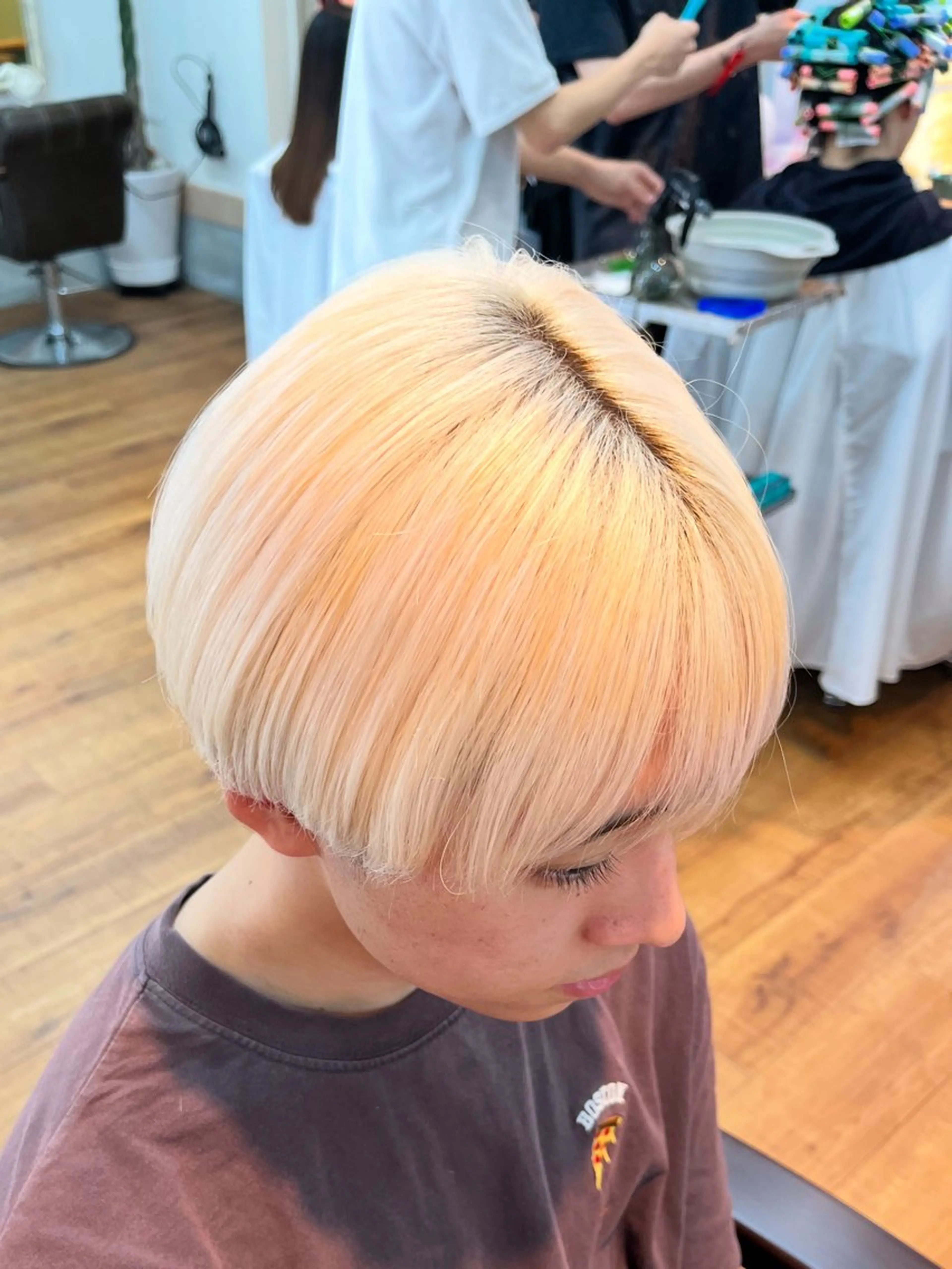 セミロング カラー メンズ メンズインナーカラー ダブルカラー インナーカラー 髪質改善 ヘアカラー トリートメント 🫧ハイトーン/ ブリーチ🫧白石航汰のヘアスタイル
