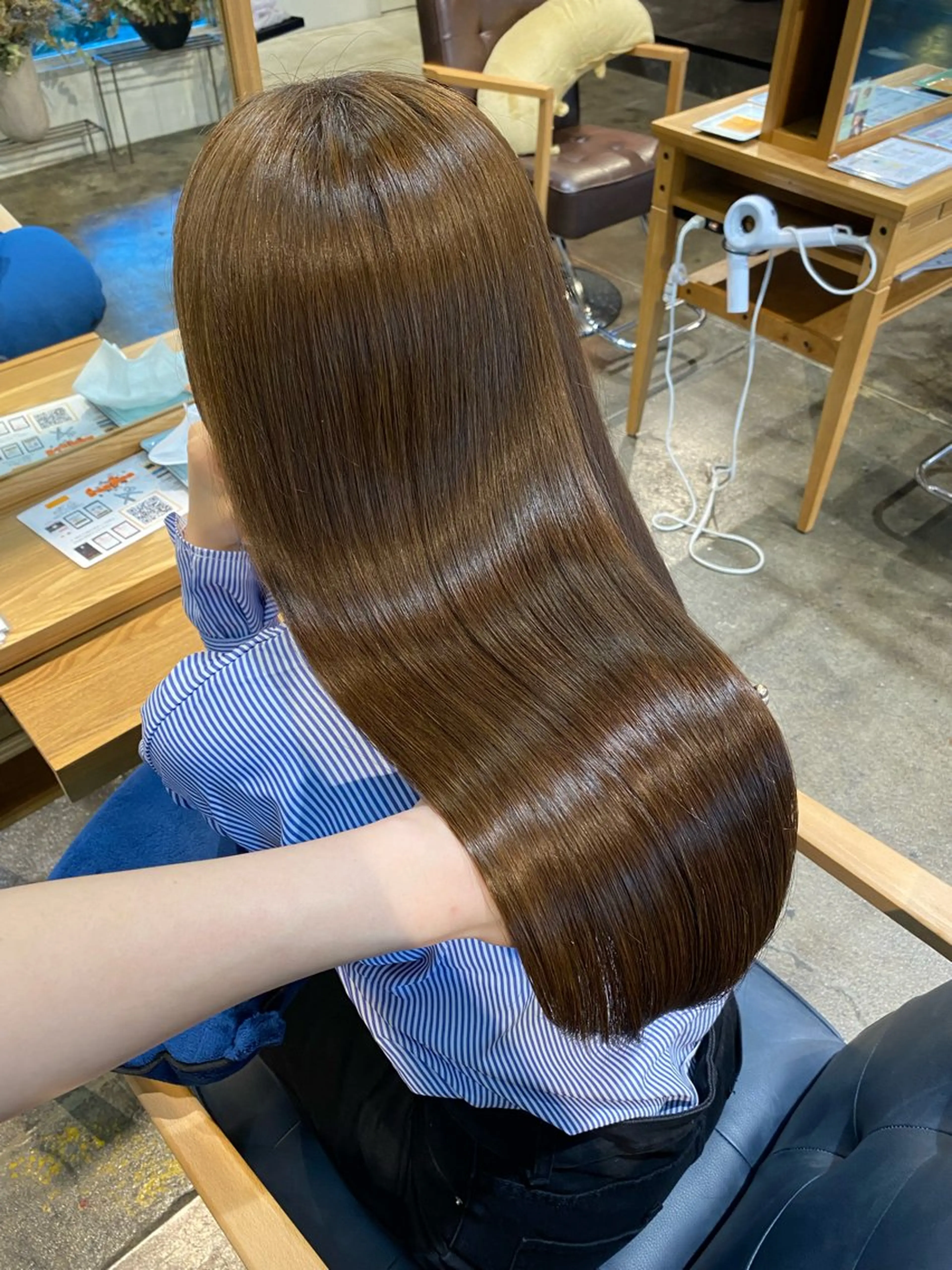 ロング トリートメント 安藤 結花のヘアスタイル