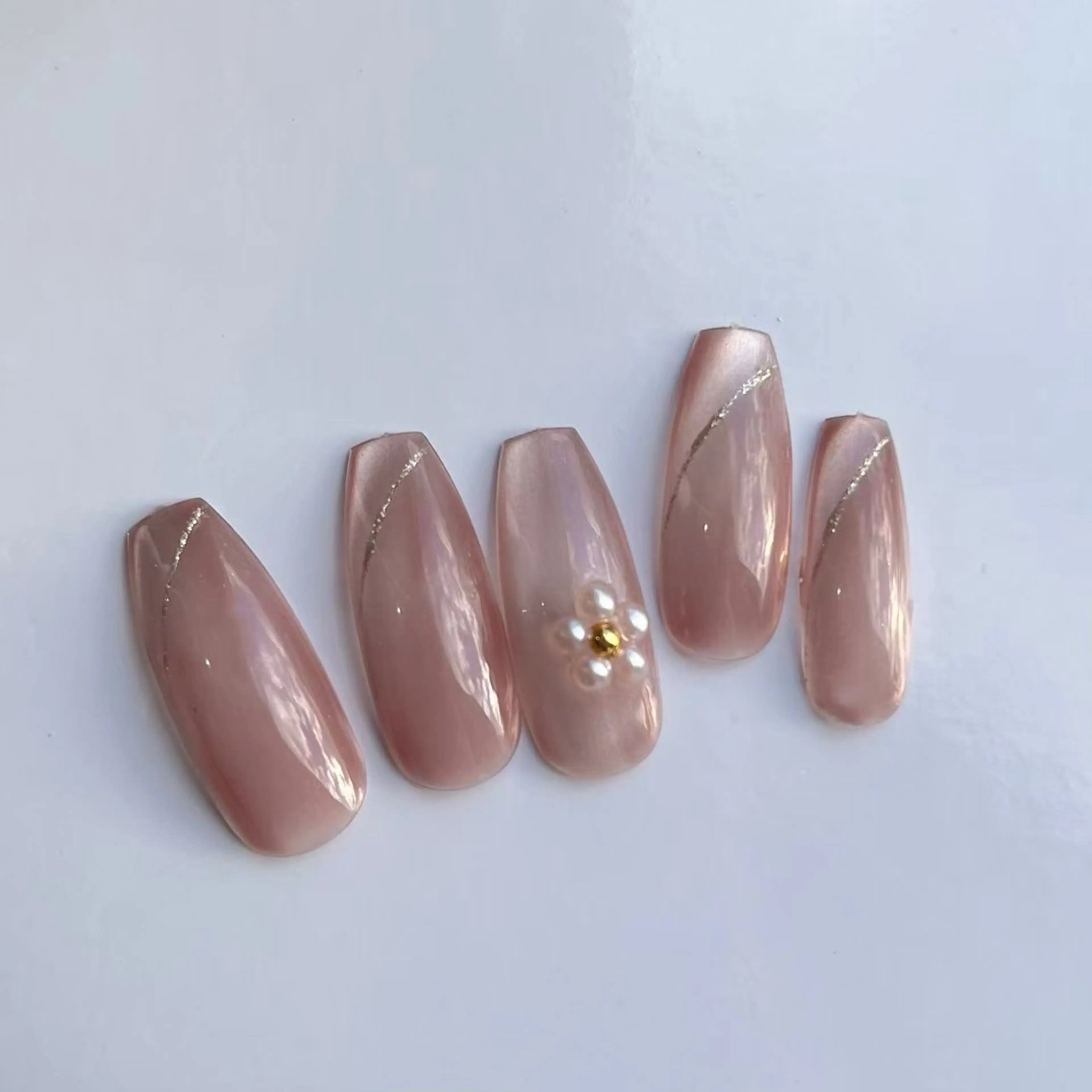 ネイル シンプルネイル nailist kananのネイルデザイン