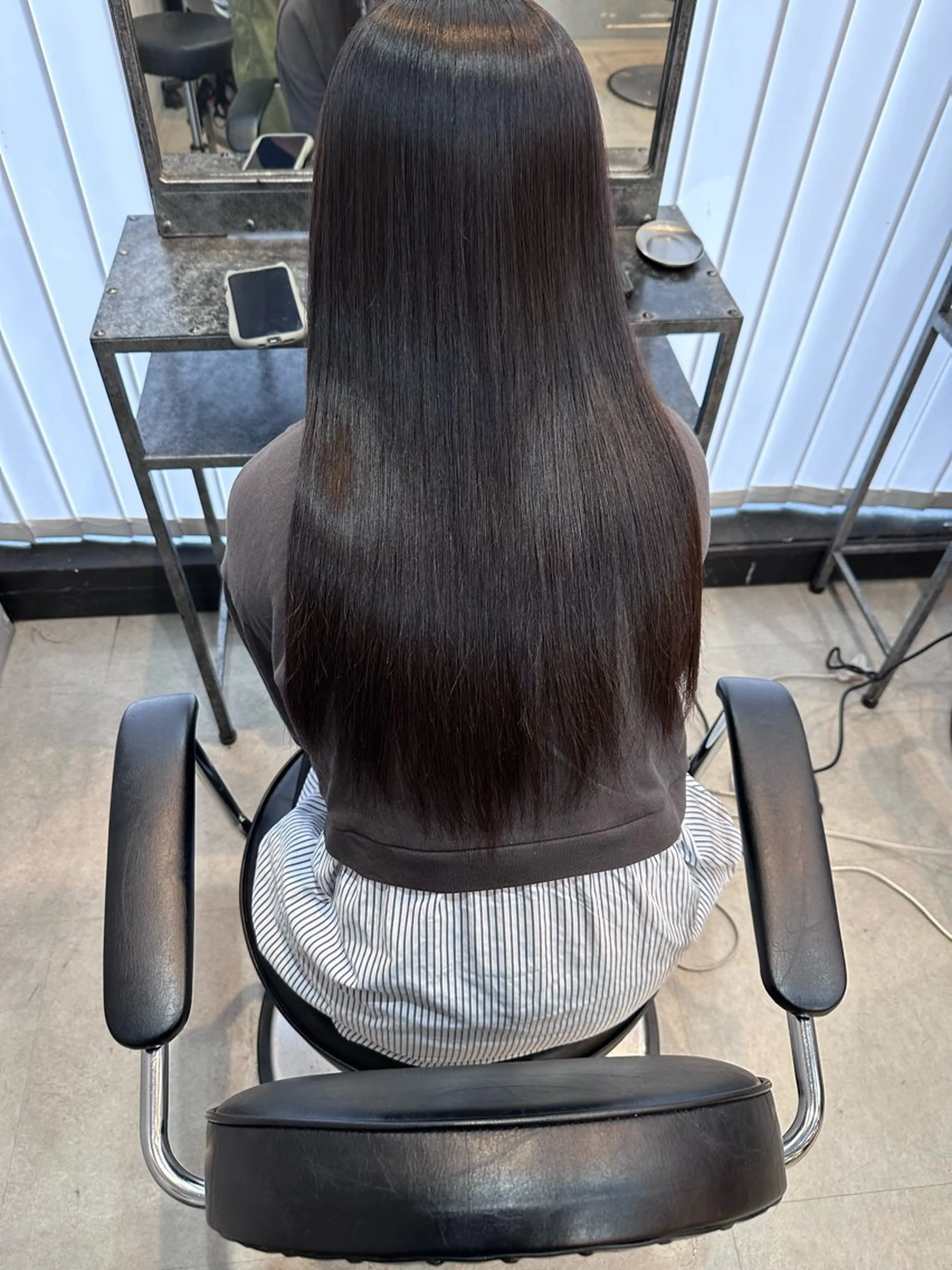 ロング 縮毛矯正 髪質改善・艶カラー HIROTOのヘアスタイル