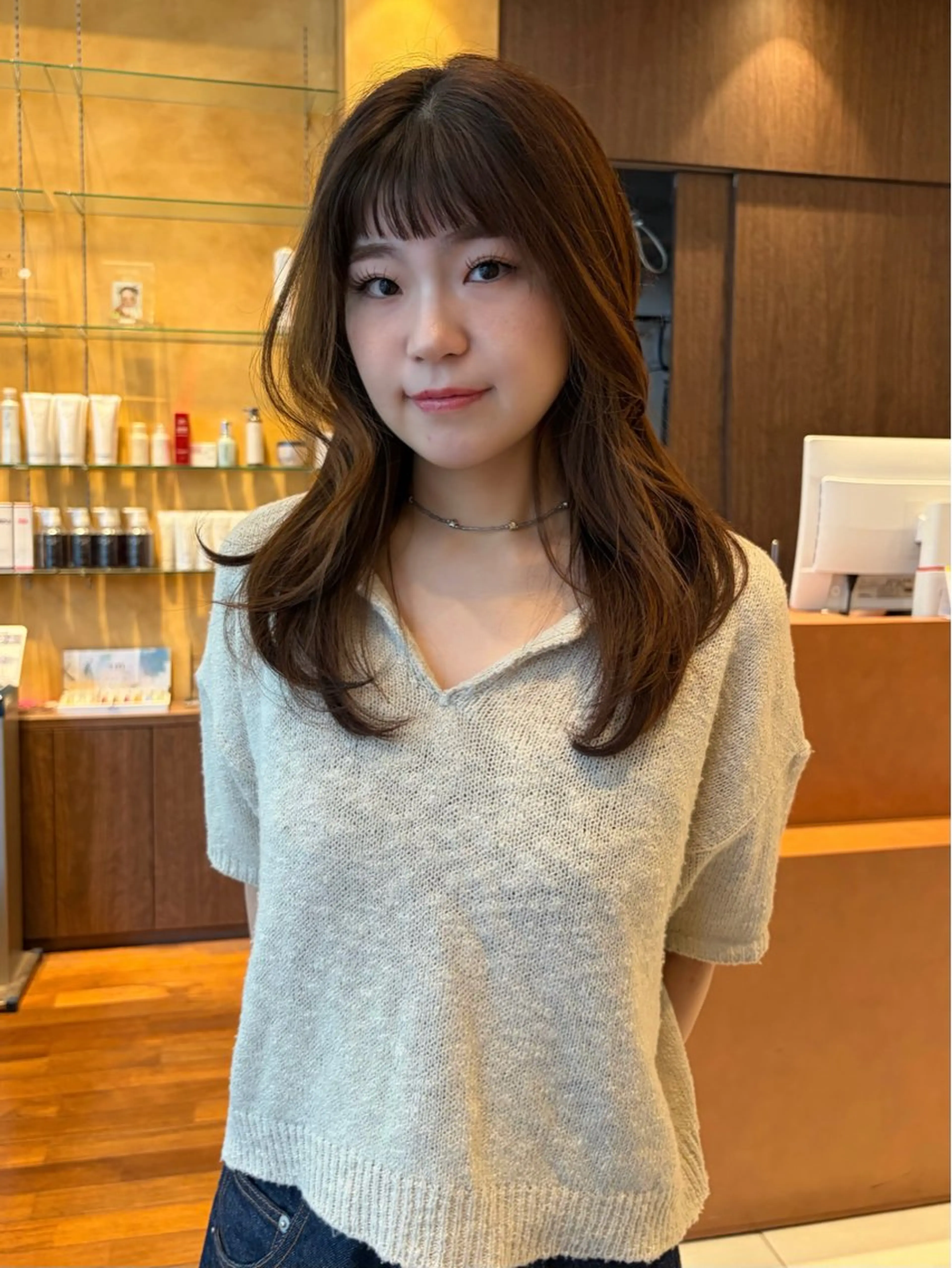 ロング くびれヘア レイヤーカット カット ルナ|縮毛矯正 ×デザインカラー🥝のヘアスタイル