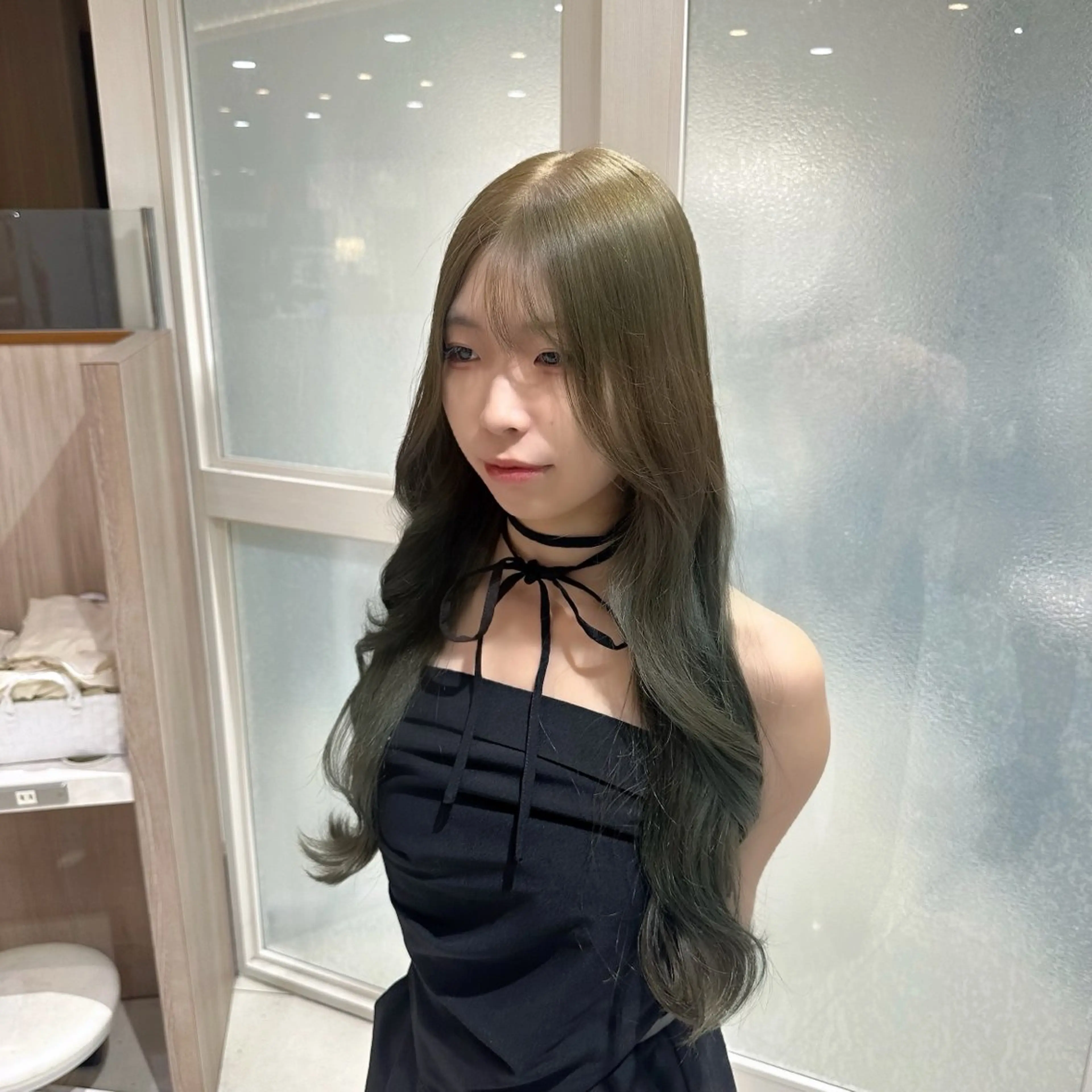 ロング カラー ヘアカラー トリートメント vale 🤍akane🤍のヘアスタイル