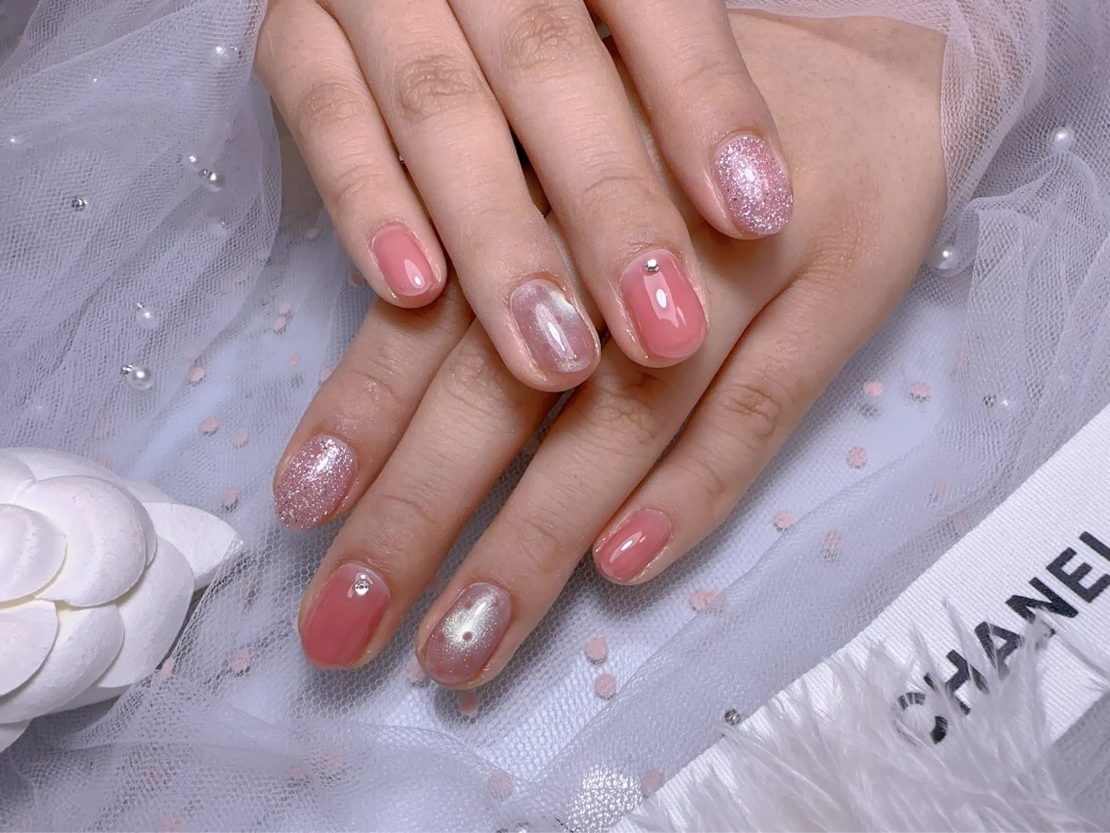 ネイル オーロラネイル フットネイル 韓国ネイル ラメ(グリッター) ラメグラデーション Belle nail salon 新小岩のネイルデザイン