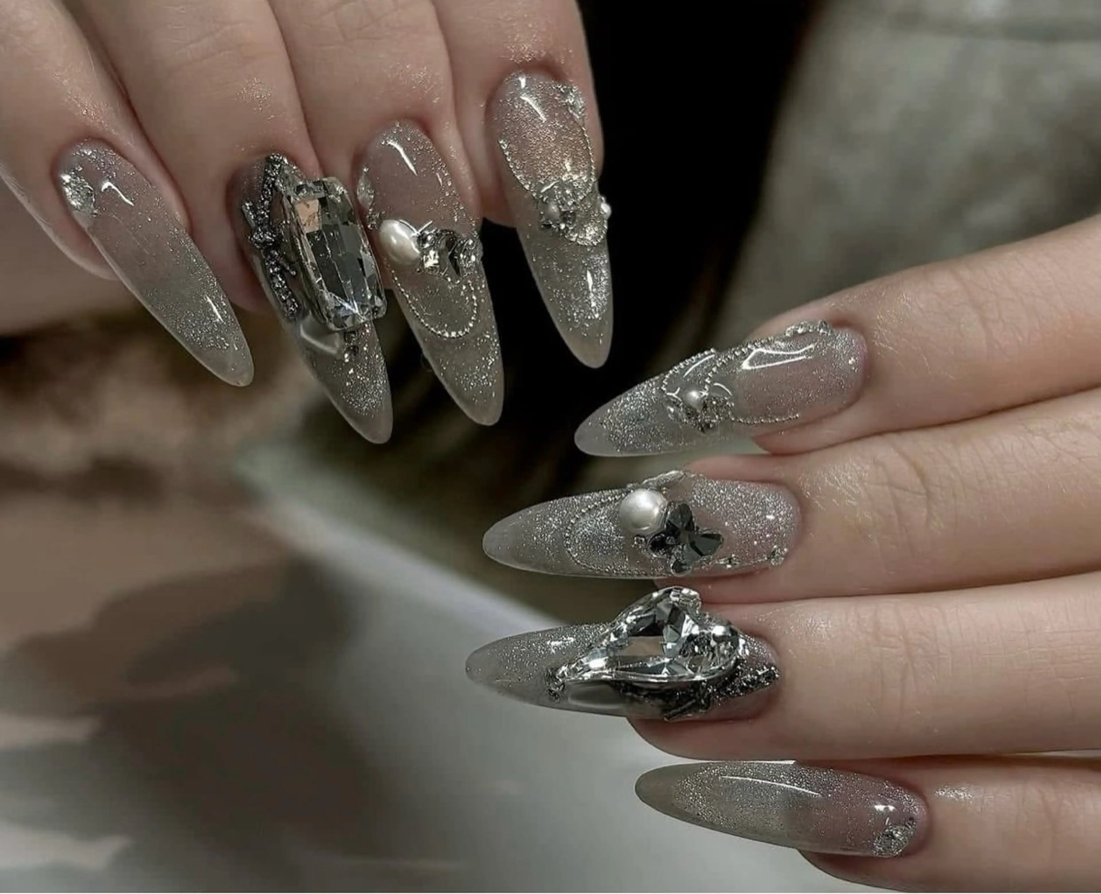 ネイル 長さ出し フットネイル ジェルネイル 韓国ネイル マグネットネイル ハンドネイル YMT NailStudioのネイルデザイン
