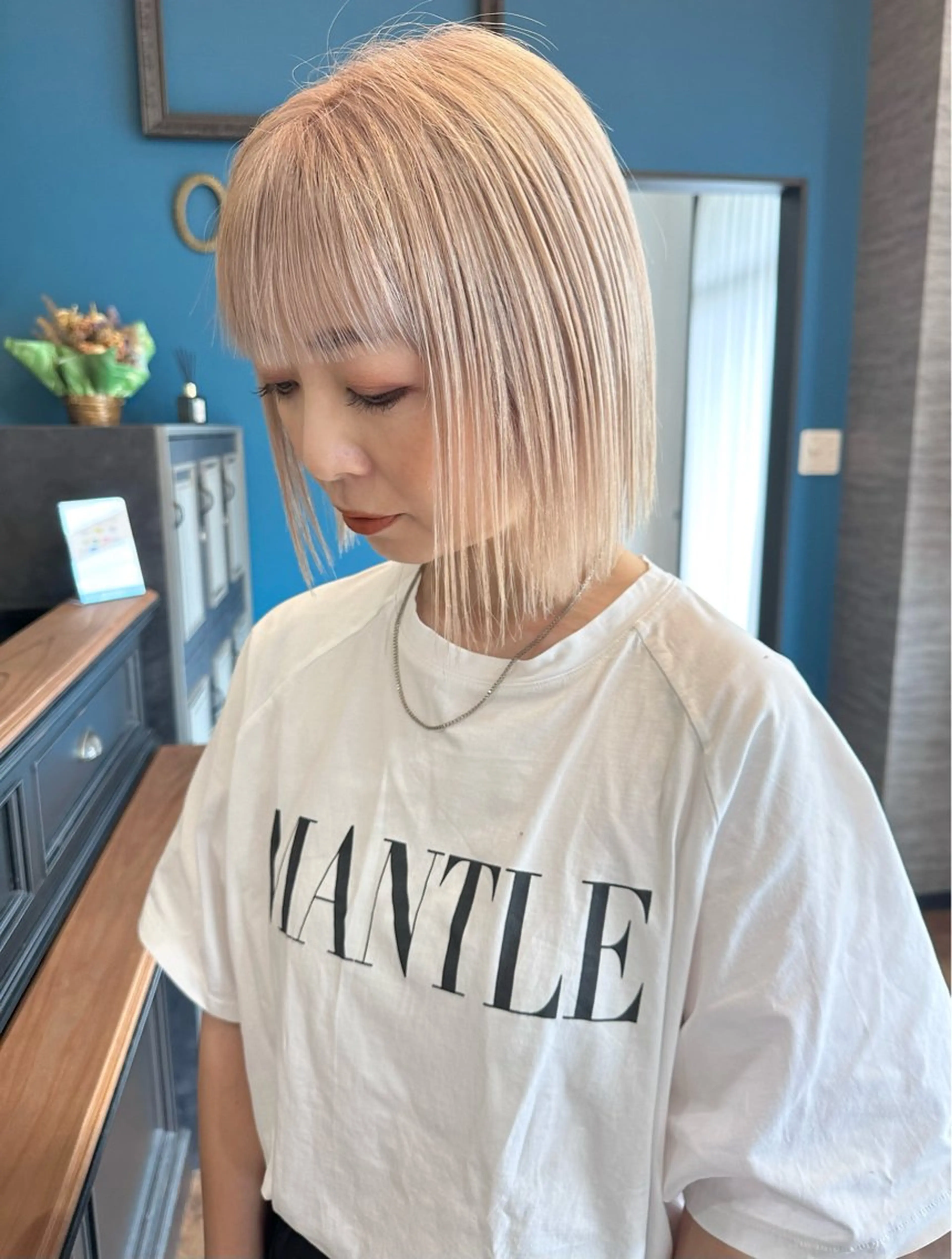 ショート 𝑭𝒖𝒌𝒂🩶 モテ髪×透明感カラーのヘアスタイル