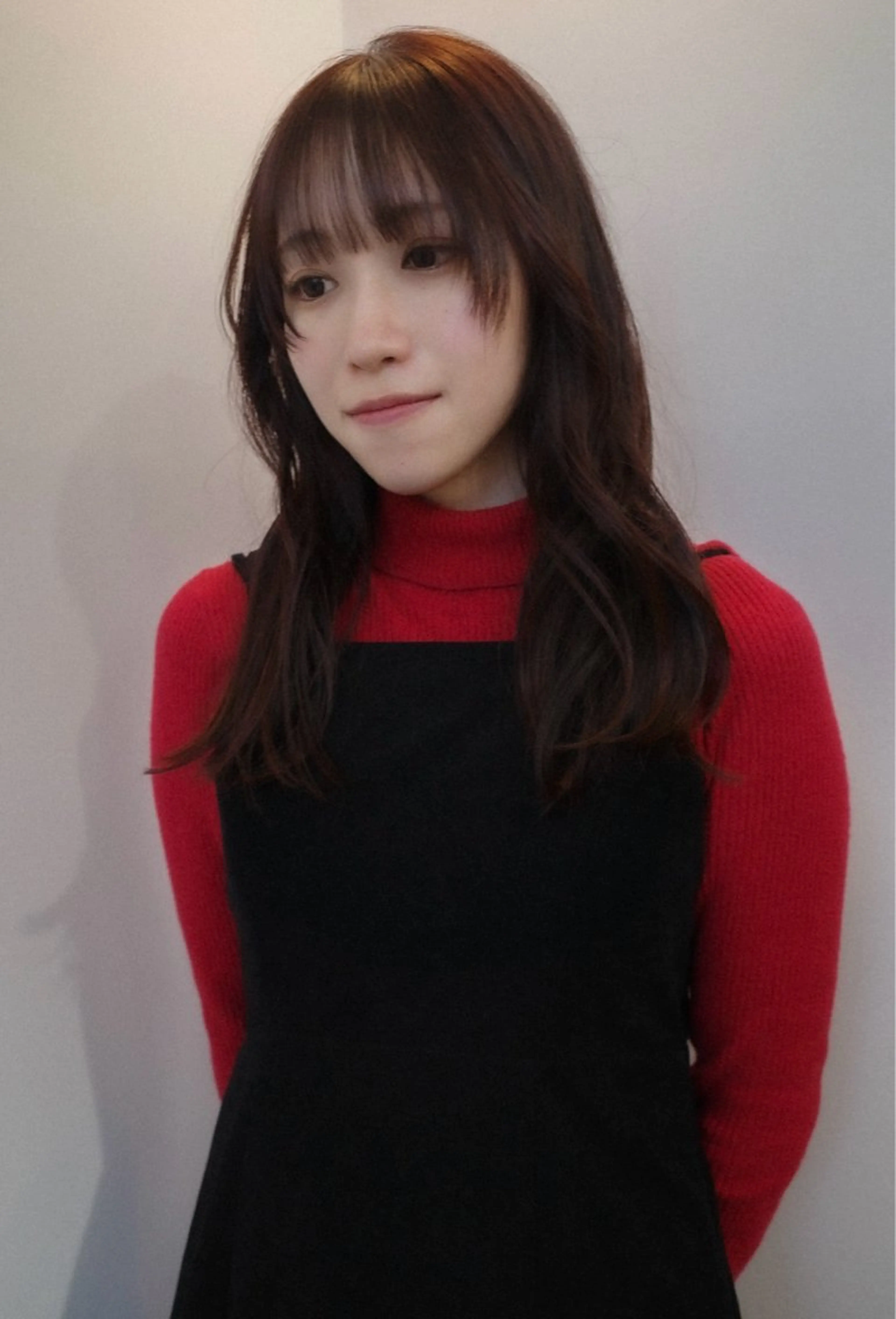 セミロング ヘアカラー tenn所属・小長谷 夕菜のヘアスタイル