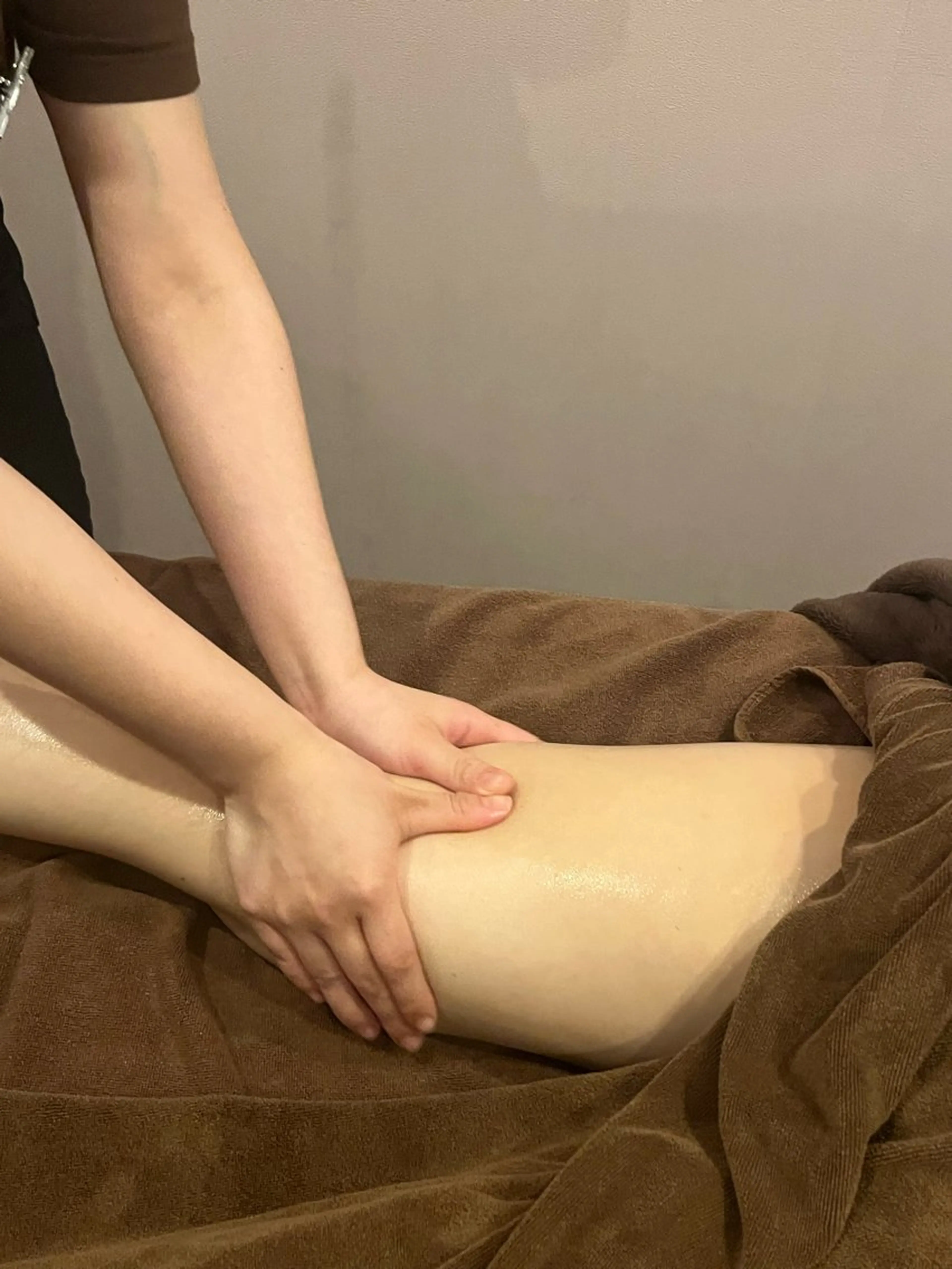 全身バリニーズ30分背面(足裏、背中)の写真