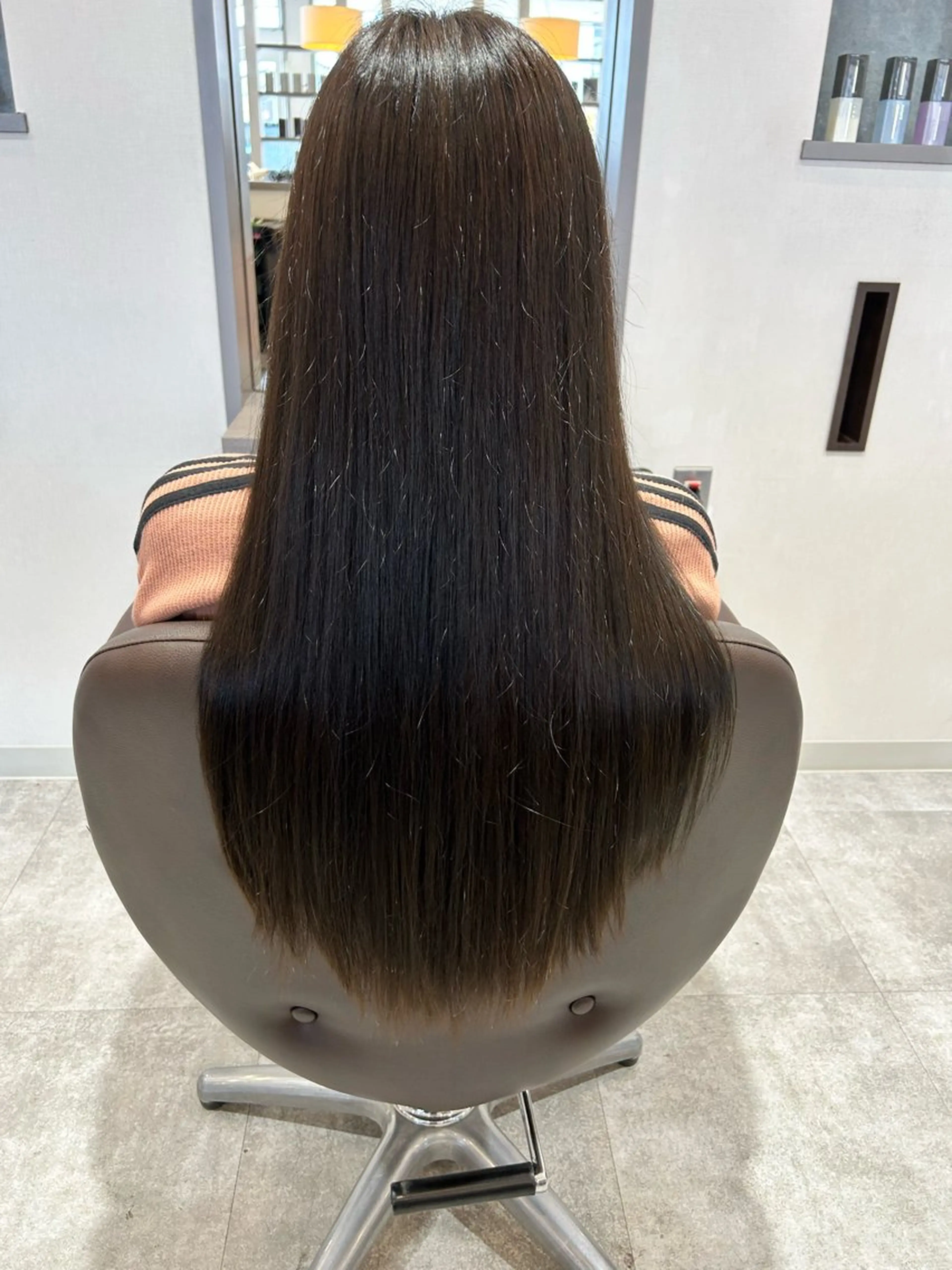 ロング カラー 大西 葵のヘアスタイル
