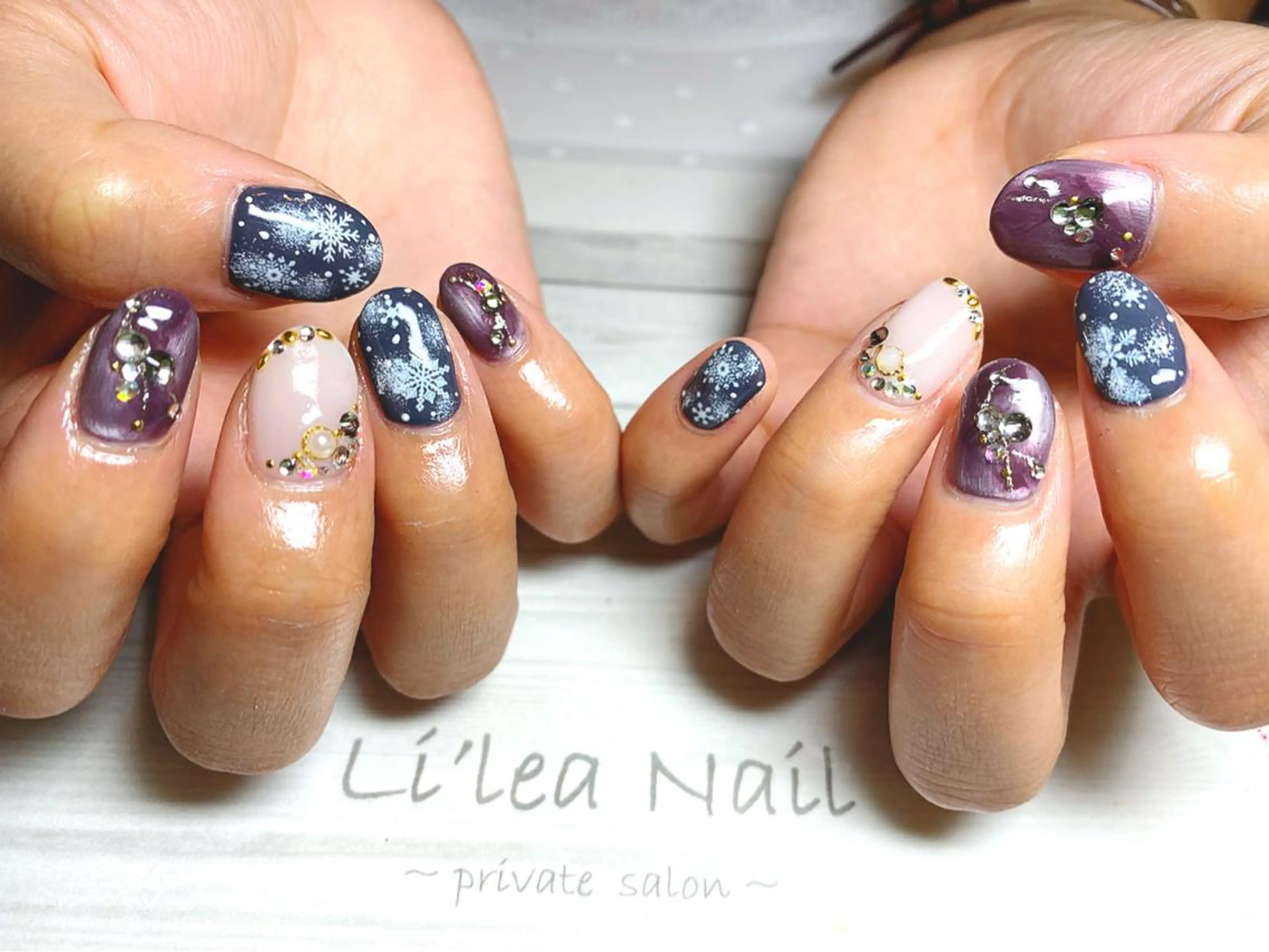 ネイル Li'leaNail AINAのネイルデザイン