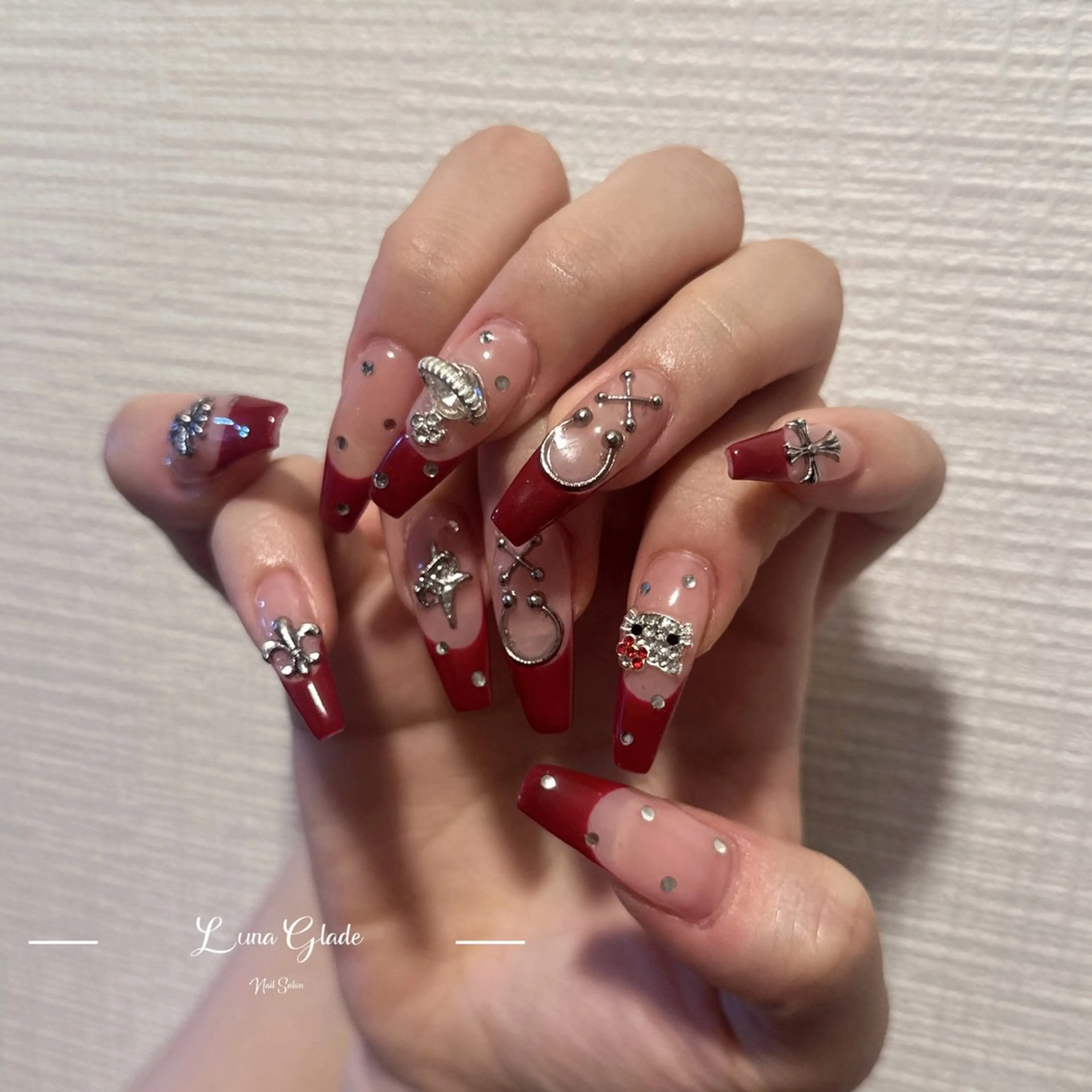 ネイル ハンドネイル Luna Gladeのネイルデザイン