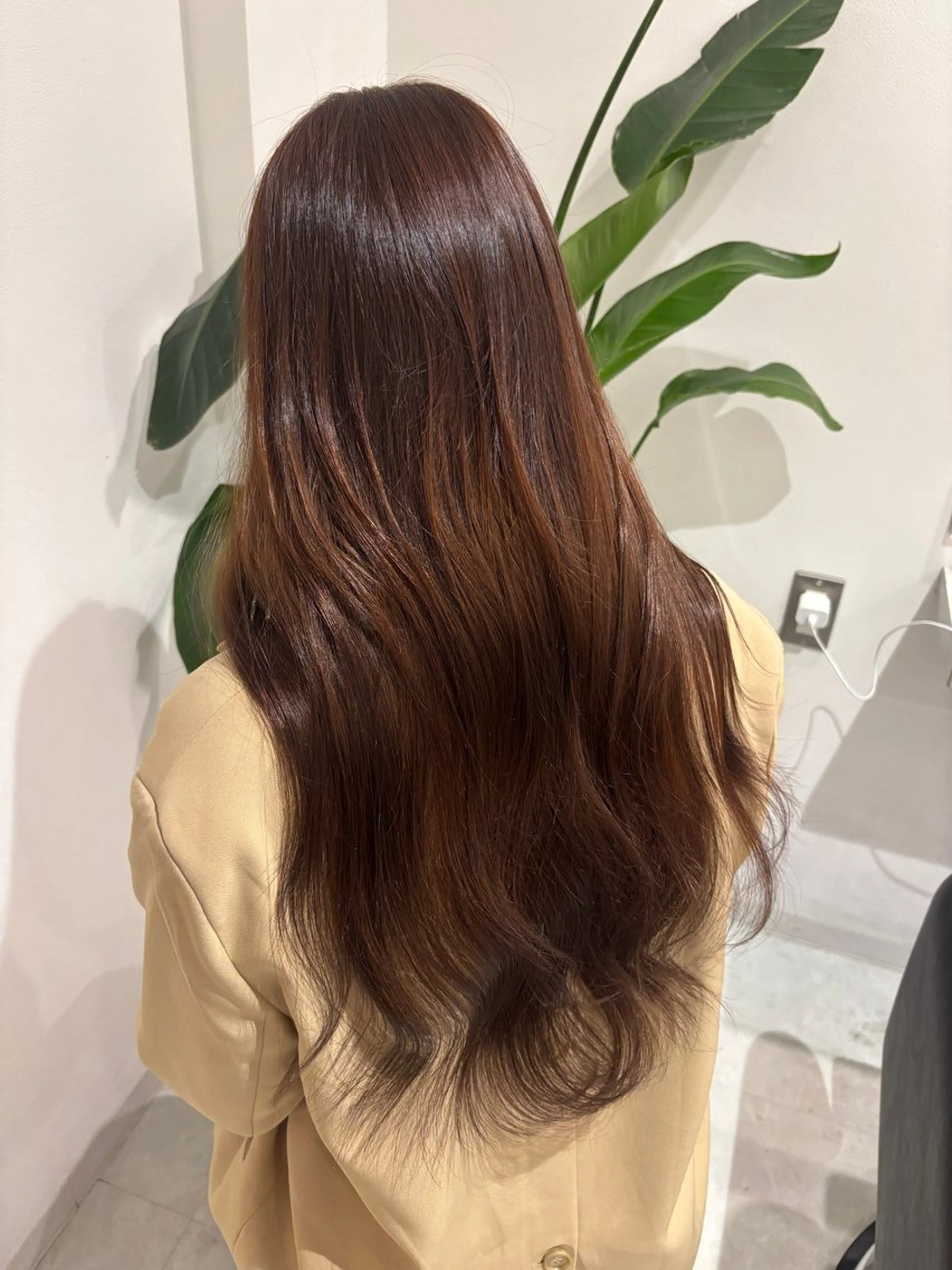 ロング カラー ベージュカラー ブリーチ ブラウンカラー ケアブリーチ カシス ヘアカラー トリートメント レイヤーモデル 募集中🕊️正源のヘアスタイル