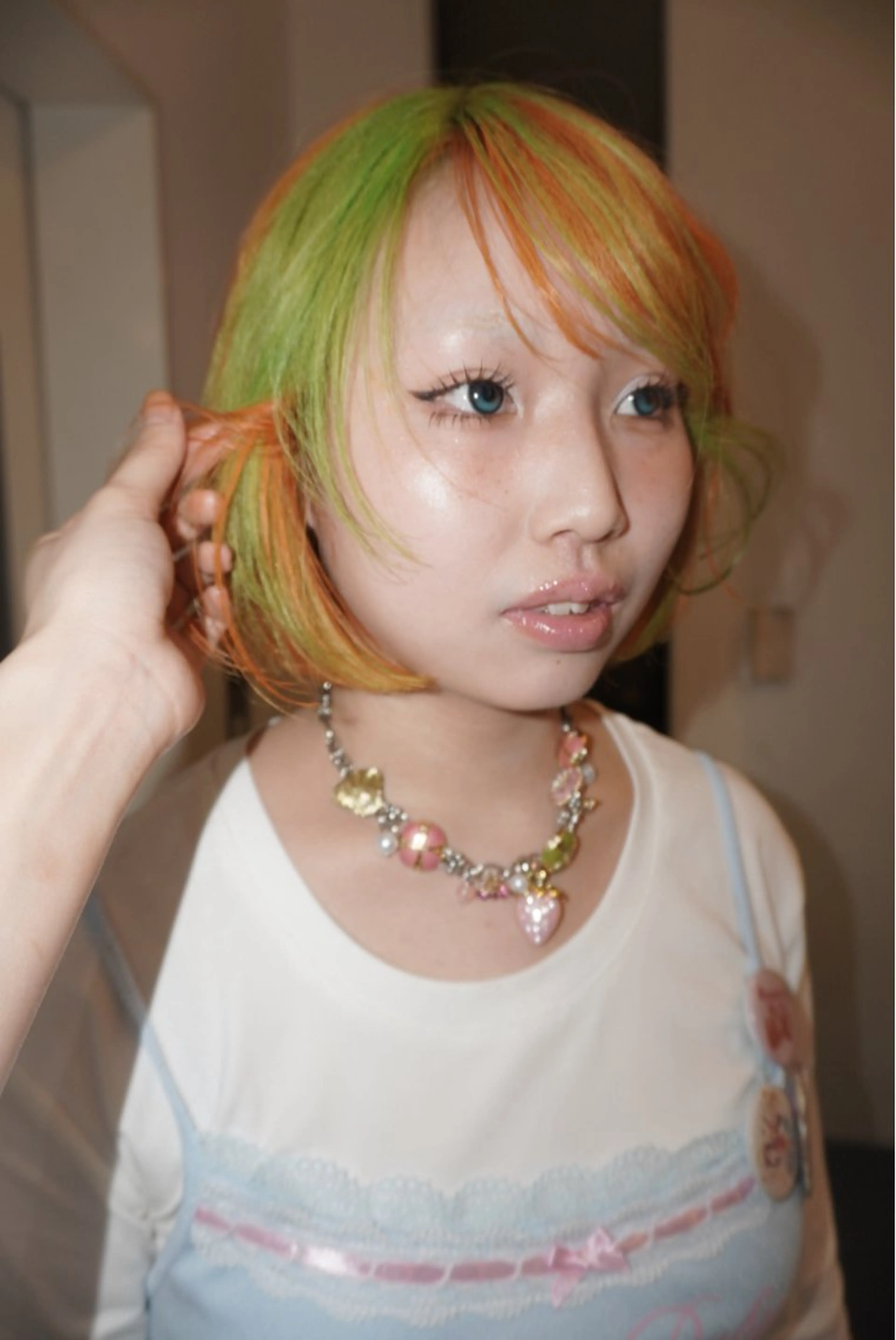 ショート カラー ヘアアレンジ MIYU/ニュアンス /ケアブリーチカラーのヘアスタイル