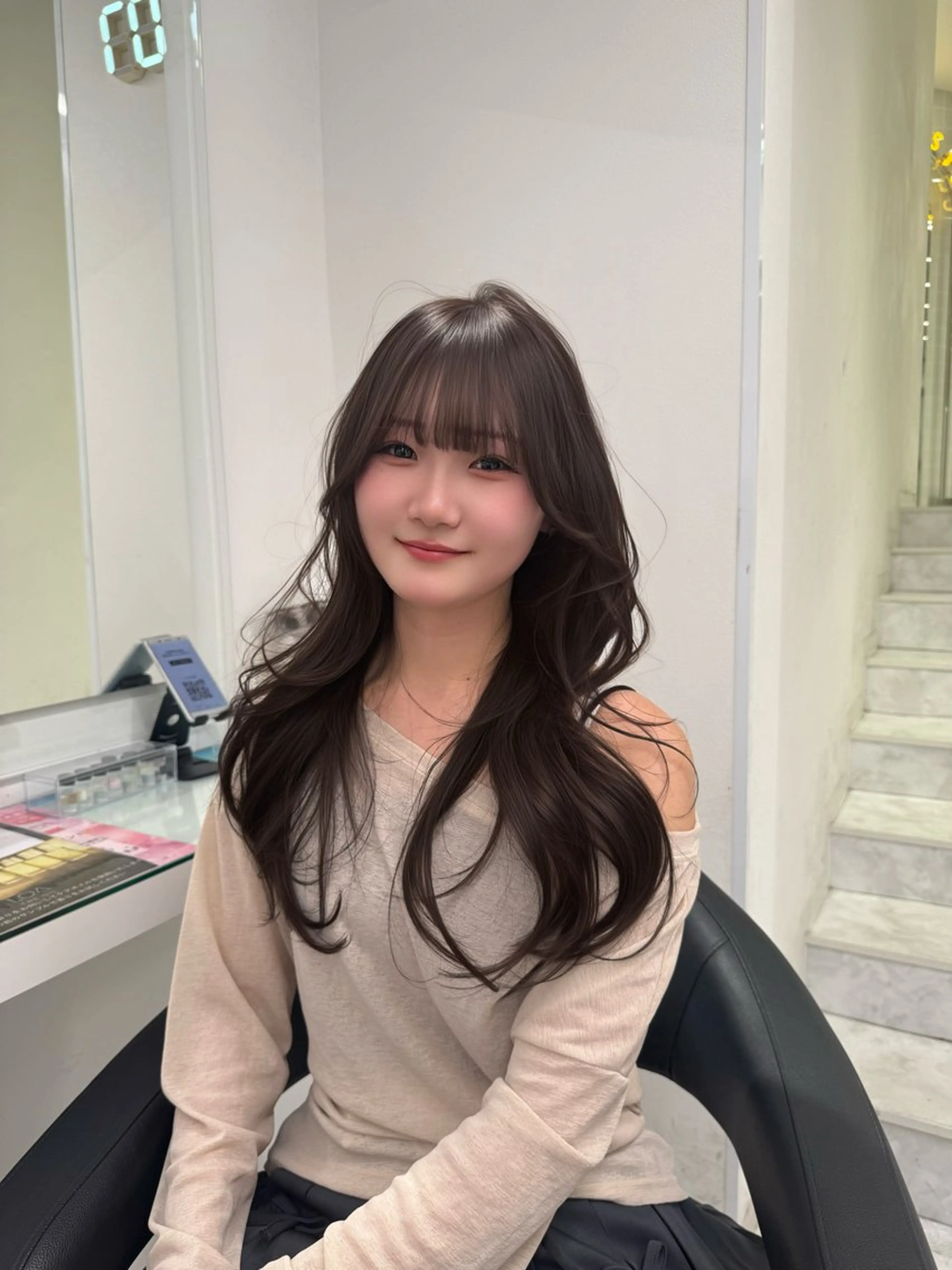 ロング カラー カット ヘアカラー トリートメント ヘッドスパ ヘアセット 韓国トレンドカット カラー🤍しゅうじのヘアスタイル