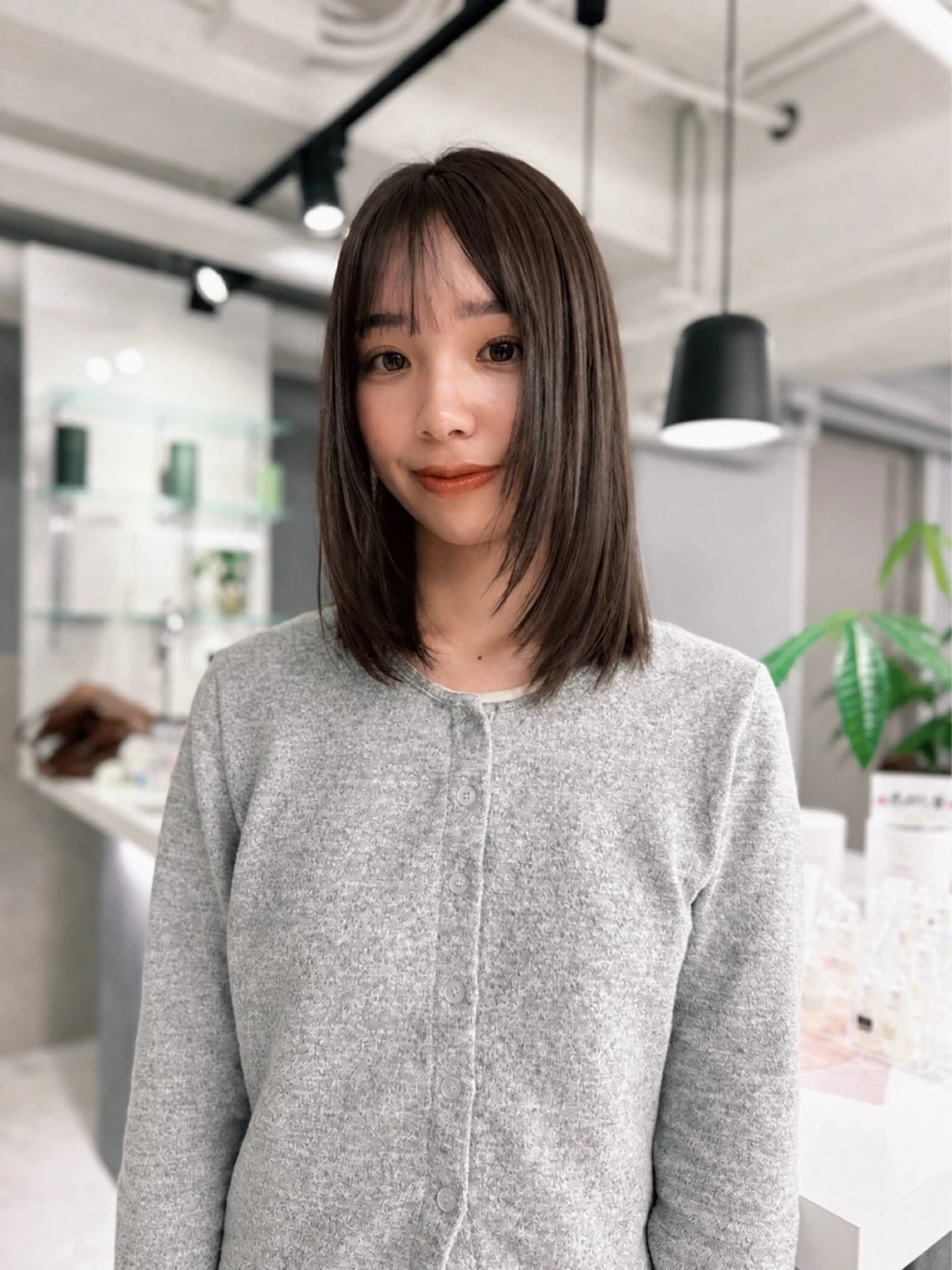 カット ヘアカラー sena⌇ベージュ⌇ ブリーチなしWカラーのヘアスタイル