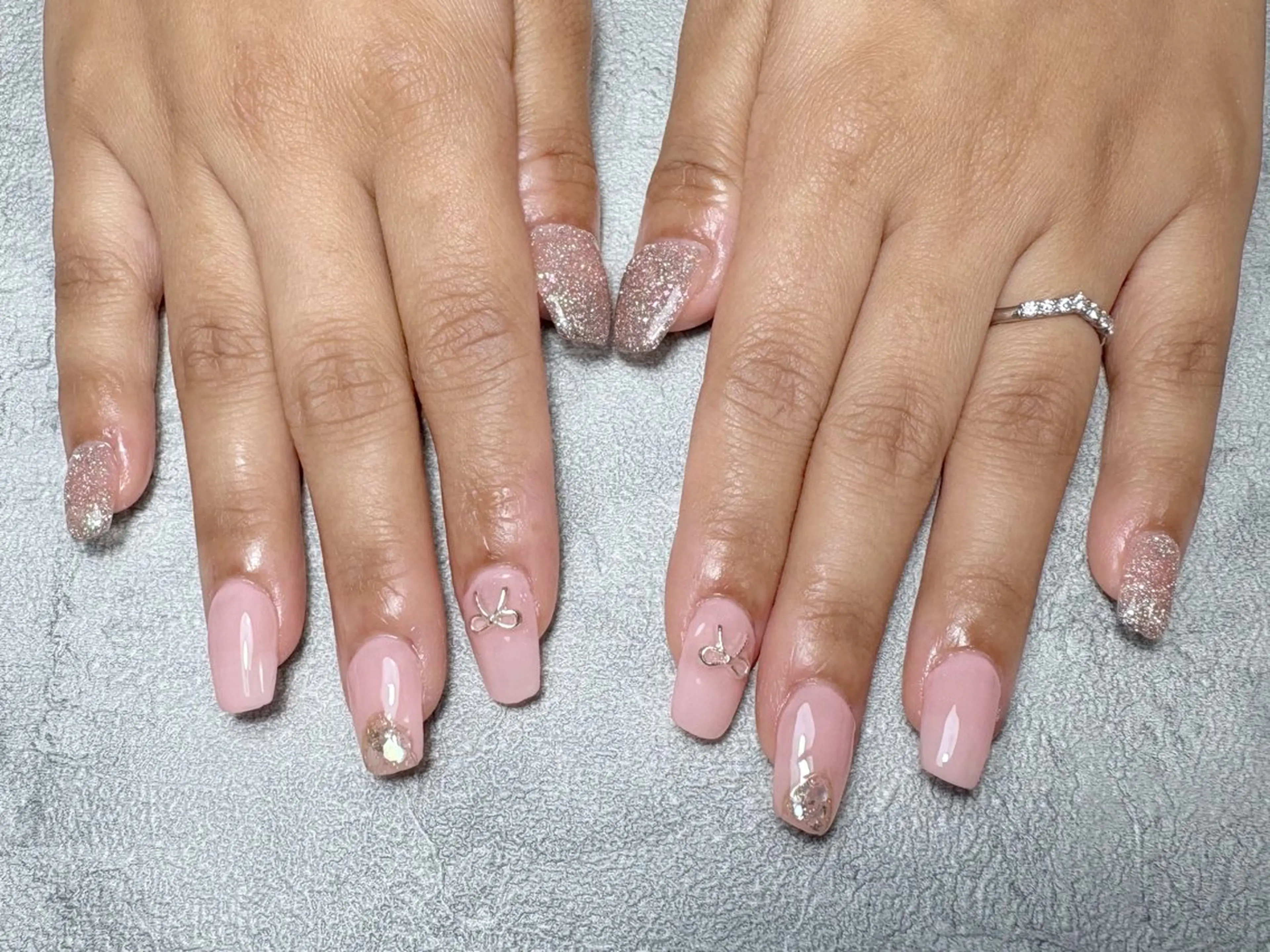 ネイル フラッシュネイル nailsalon bellaのネイルデザイン