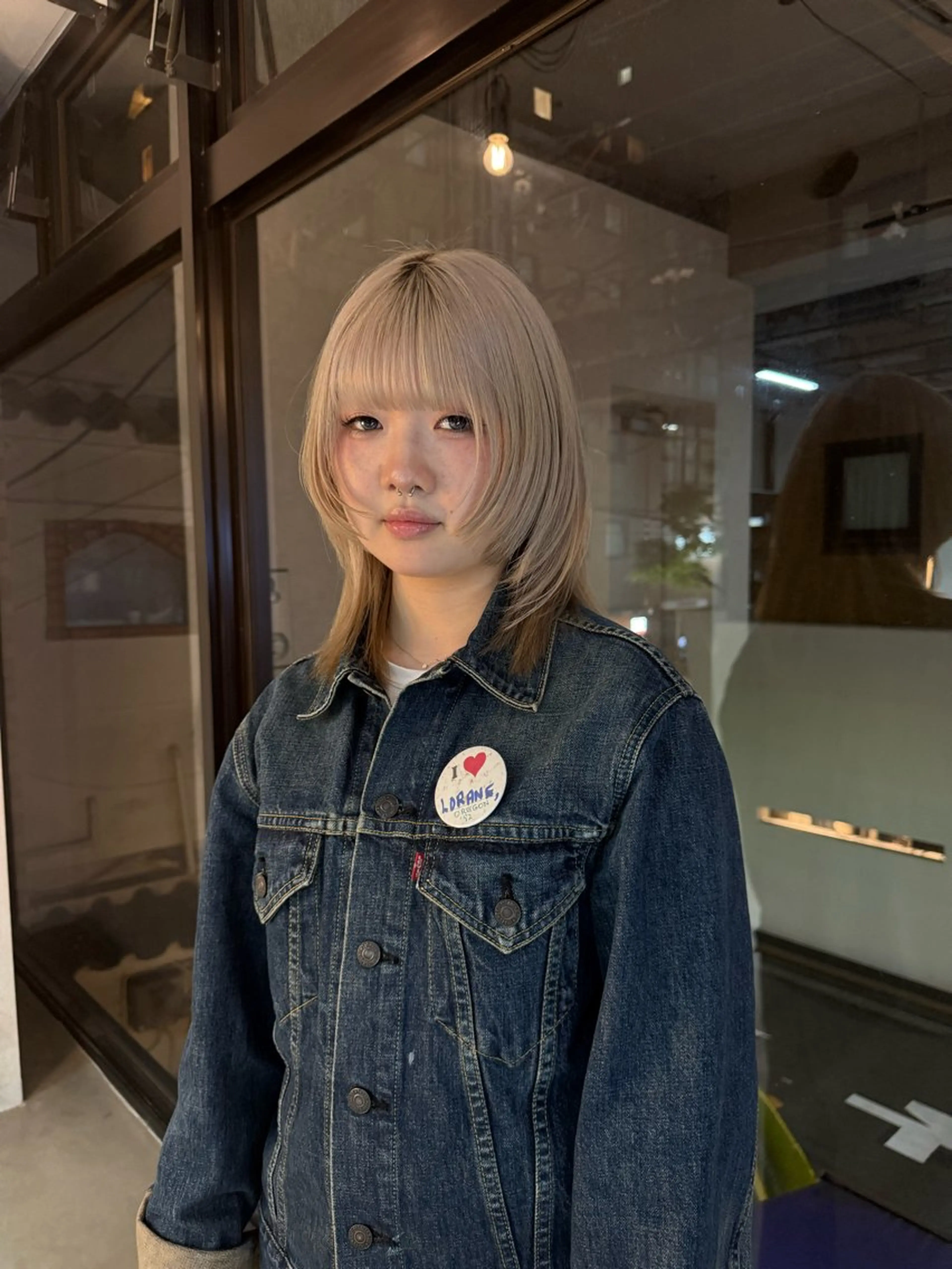 ミディアム レイヤーカット ウルフカット ウルフレイヤー ヘアカラー 大阪／カラーモデル/ ハイトーン/みゅうのヘアスタイル