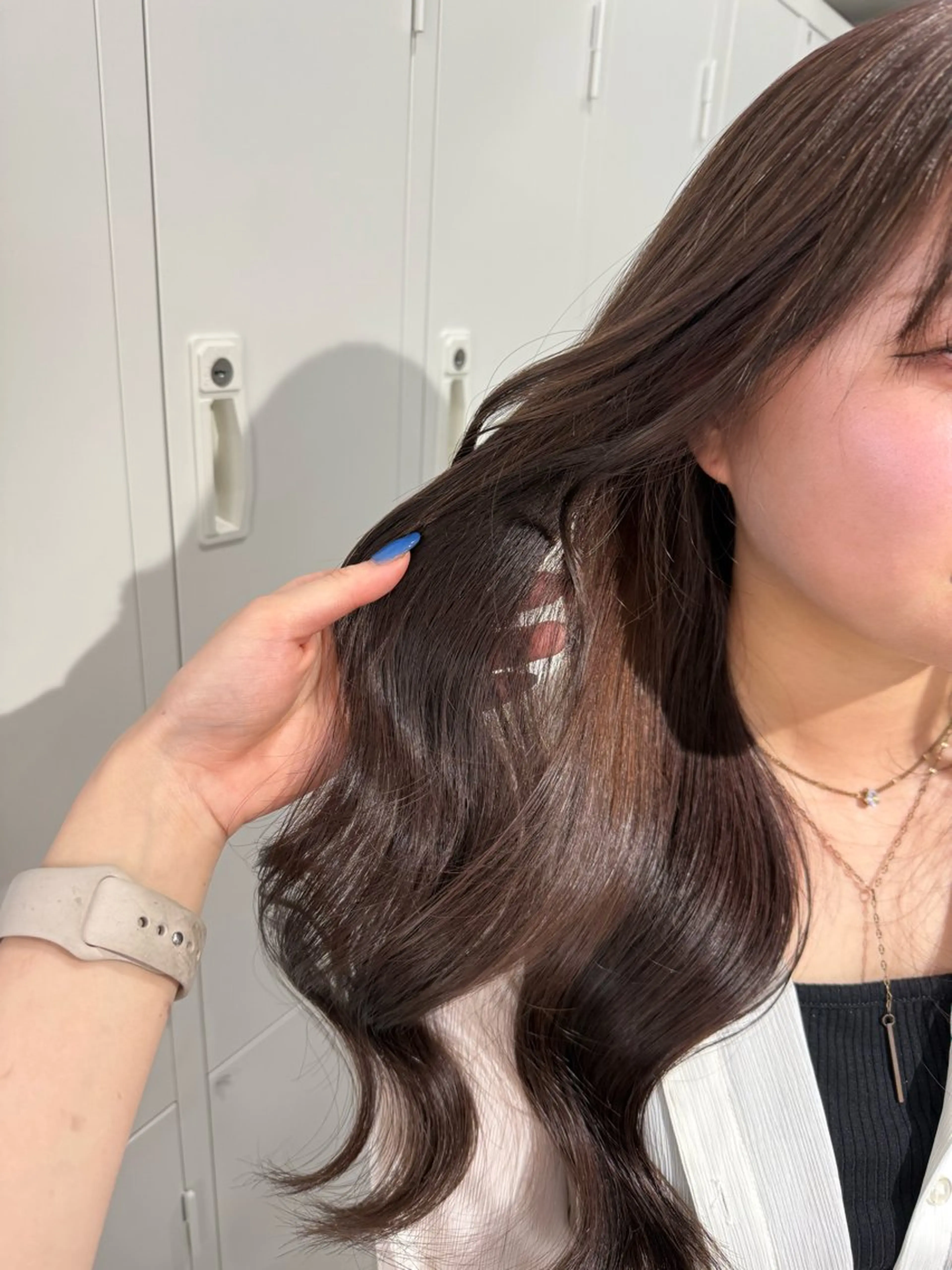 ヘアカラー sena⌇ベージュ⌇ ブリーチなしWカラーのヘアスタイル