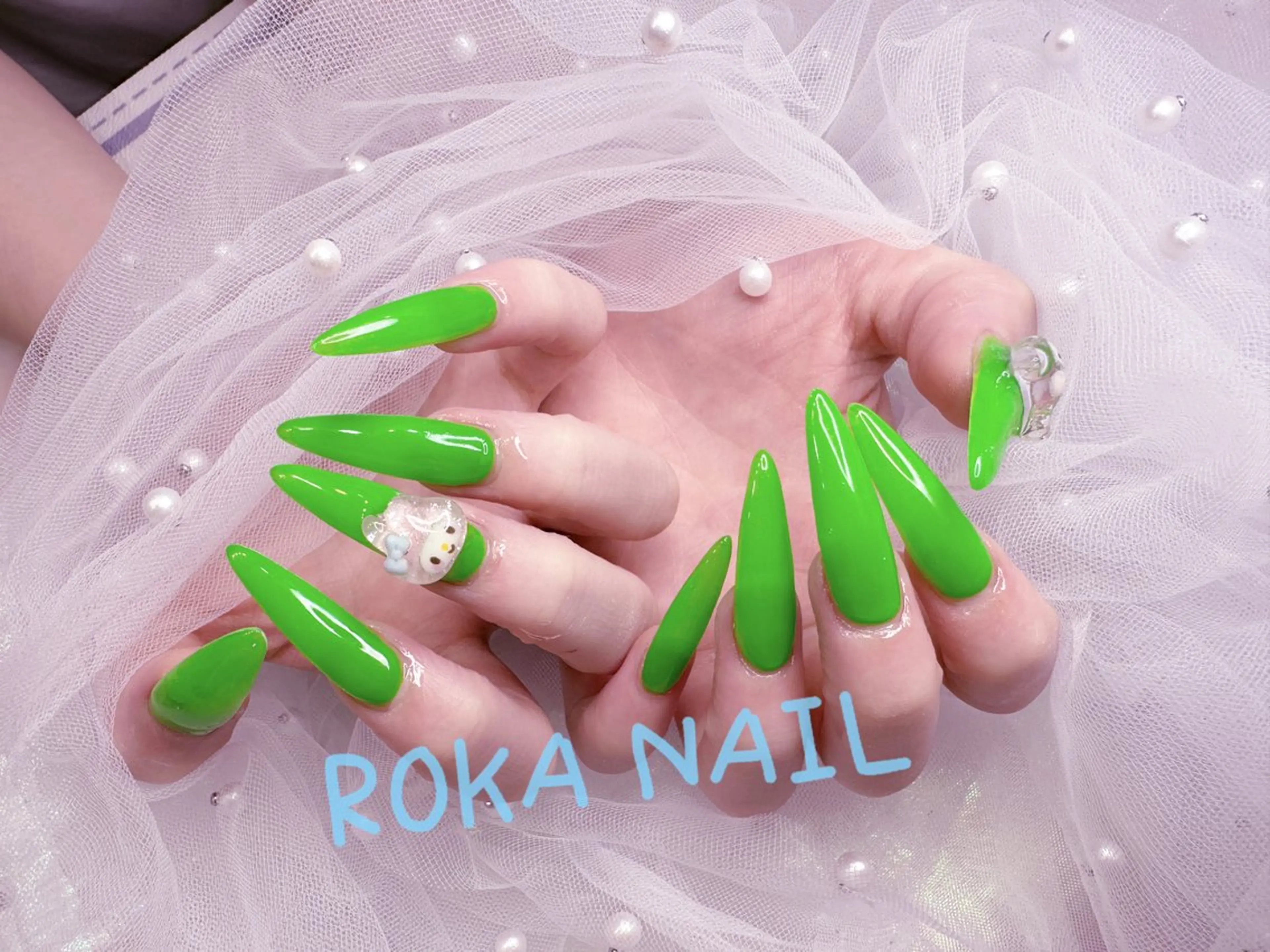 ネイル ハンドネイル 長さだし専門店 ROKANAILのネイルデザイン