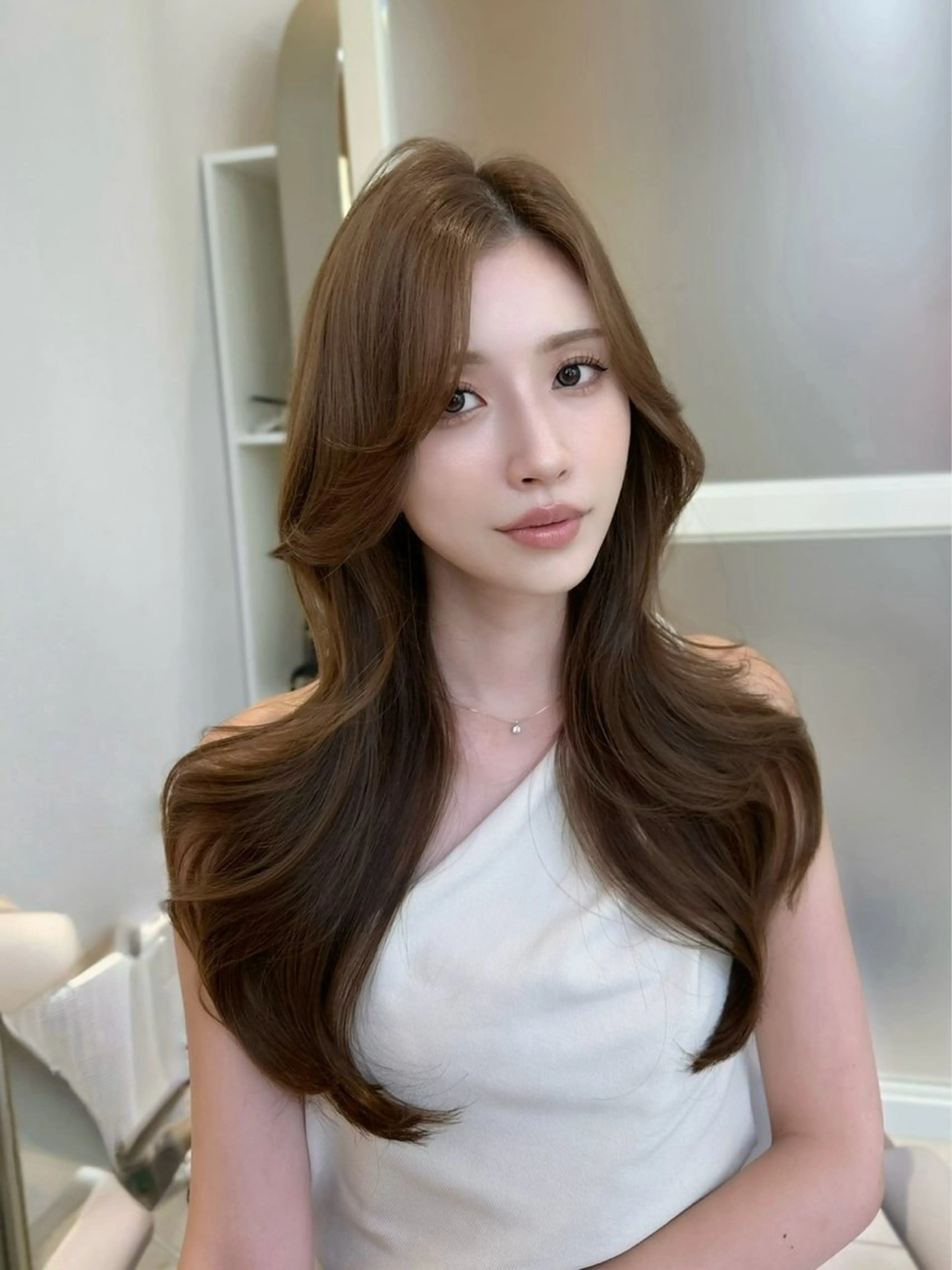 セミロング oto🤍×美髪× ゆるふわレイヤーのヘアスタイル