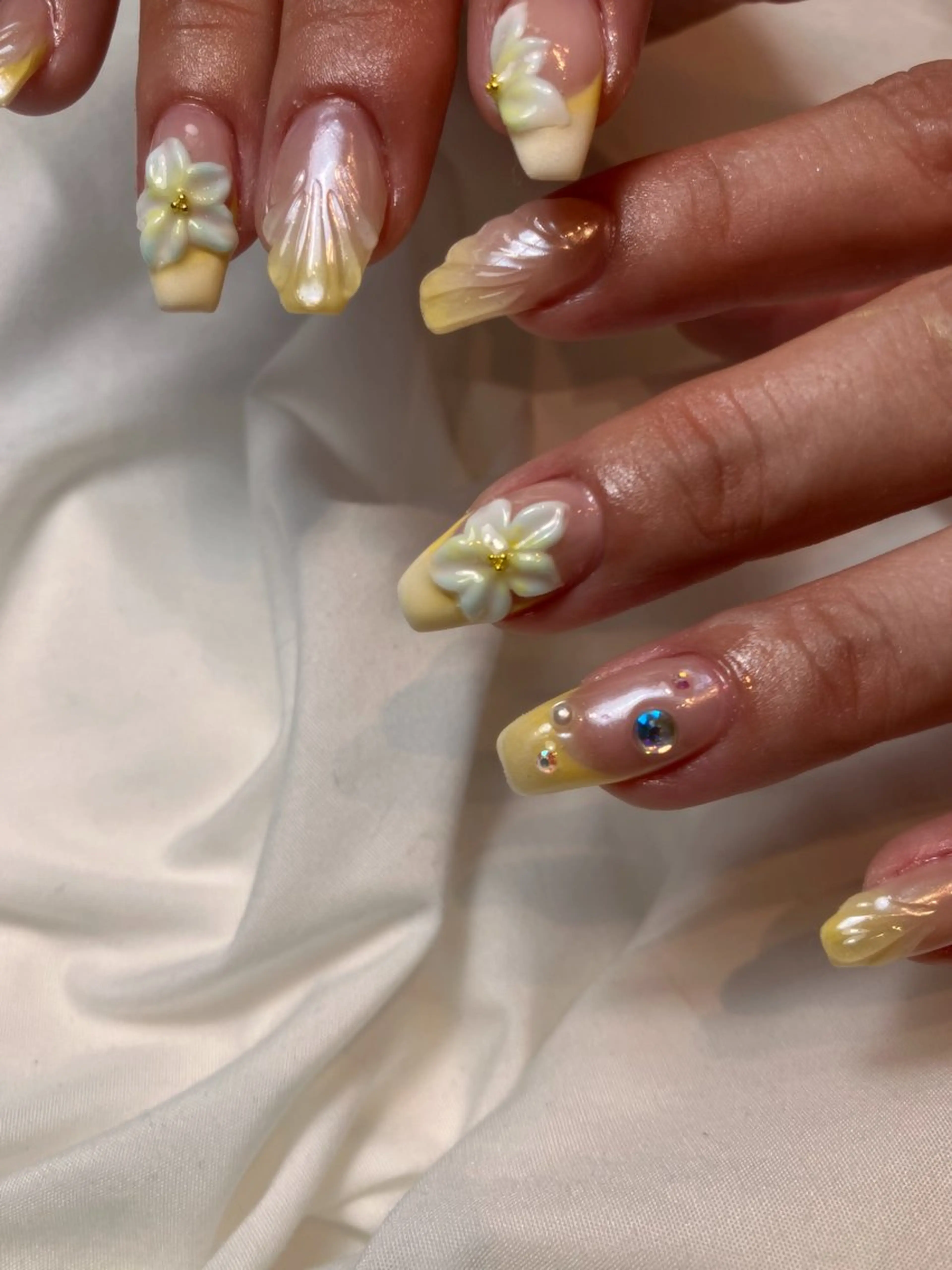 ネイル PEACE minariのネイルデザイン