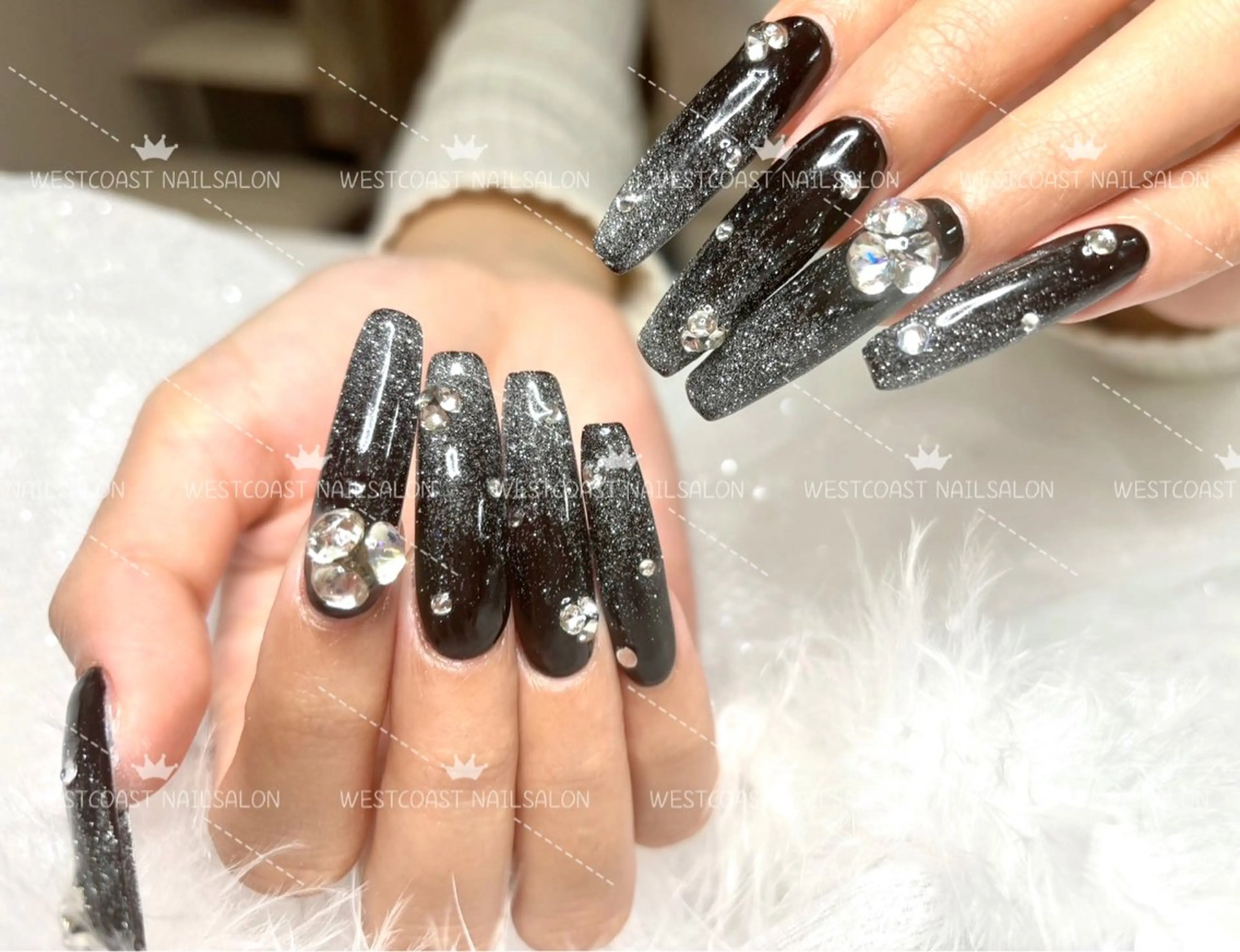 ネイル キラキラネイル スカルプネイル リボン、ガーリー パーツ放題専門店のネイルデザイン