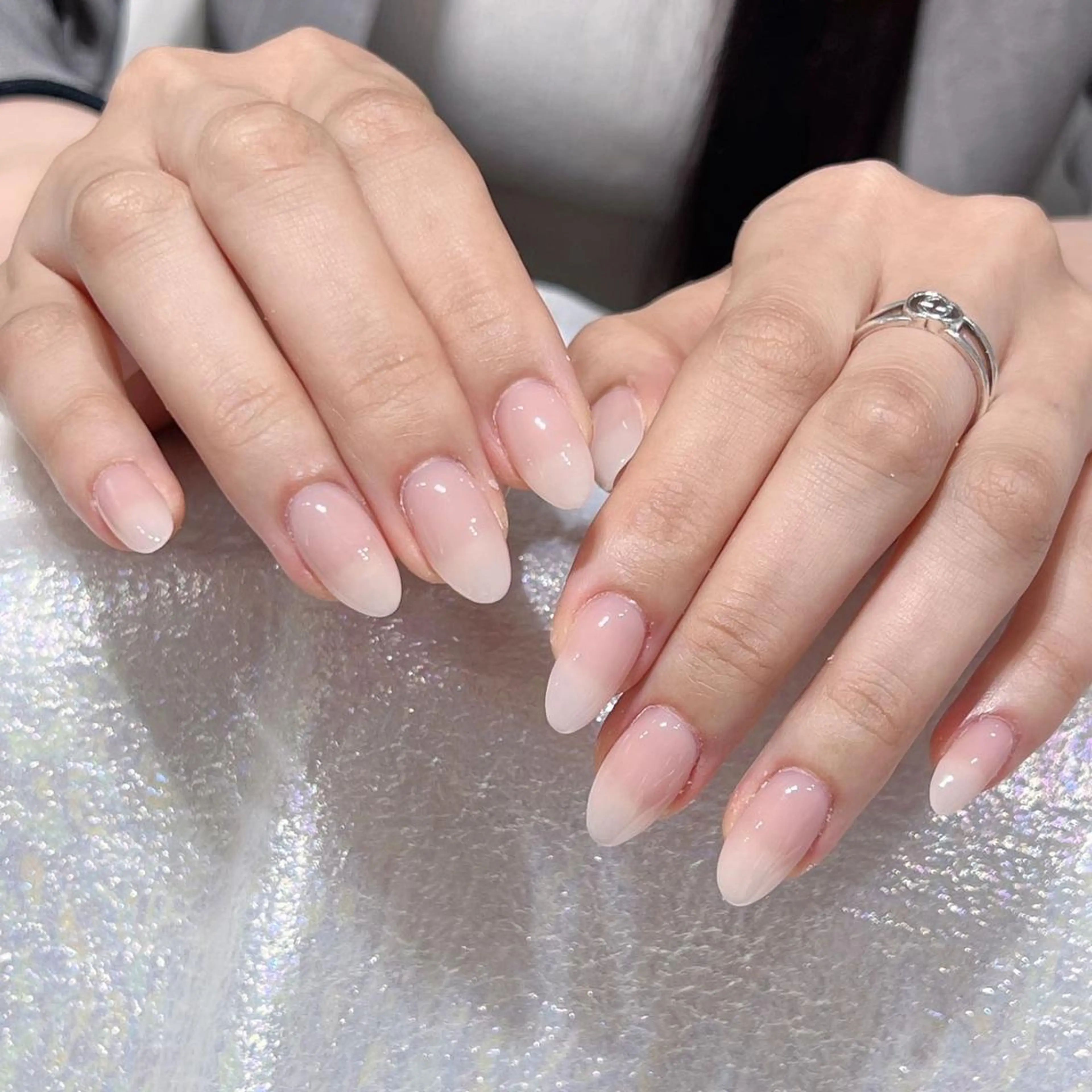 ネイル ラメ(グリッター) ラメグラデーション ワンカラーネイル Queens ciciのネイルデザイン