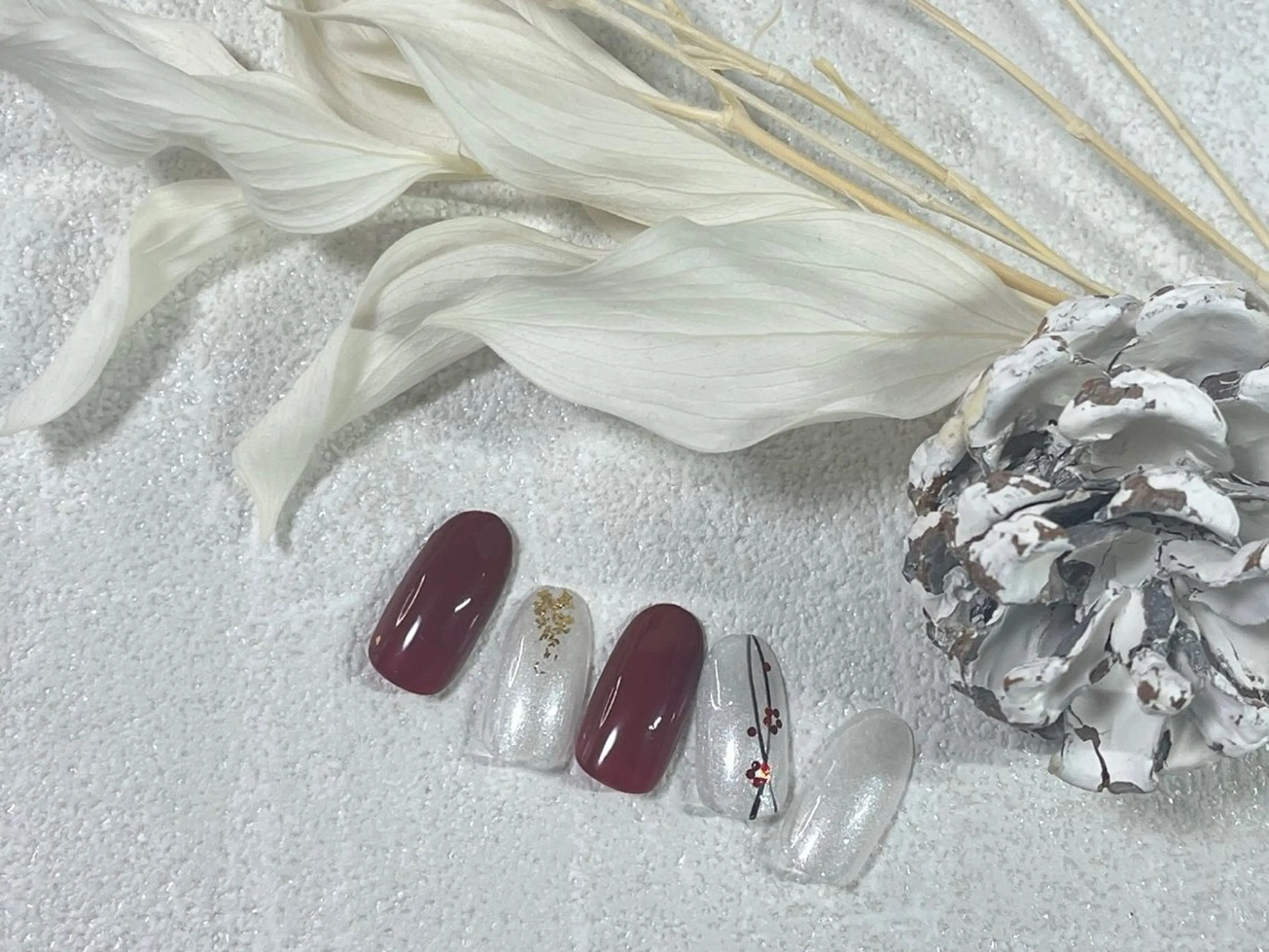 ネイル オーロラネイル フットネイル フレンチネイル ジェルネイル マグネットネイル ハンドネイル kiki nail &brow二子玉川の眉毛・アイブロウイメージ