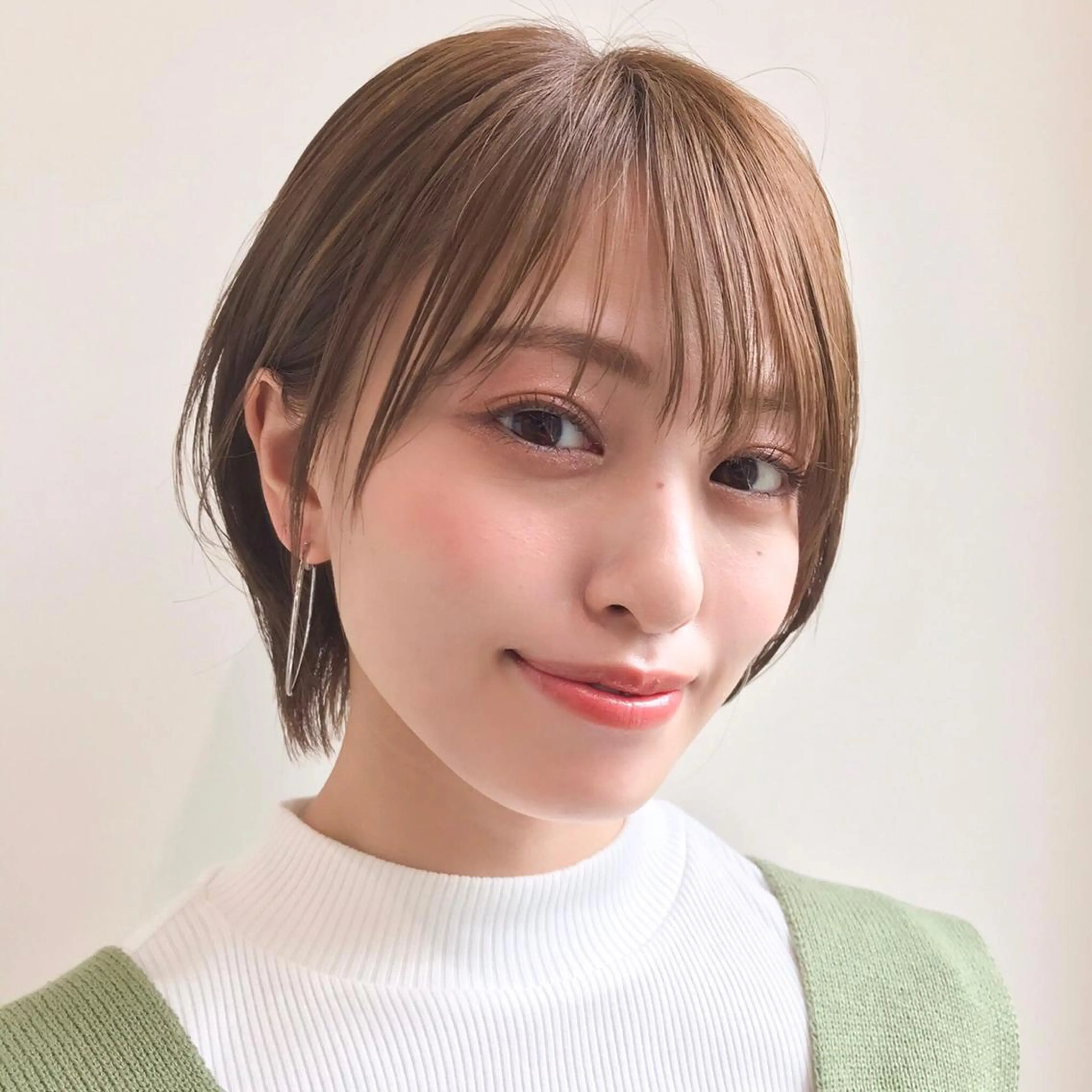 ショート カット ヘアカラー トリートメント イメチェンカット✂️ 錦糸町佐藤店長のヘアスタイル