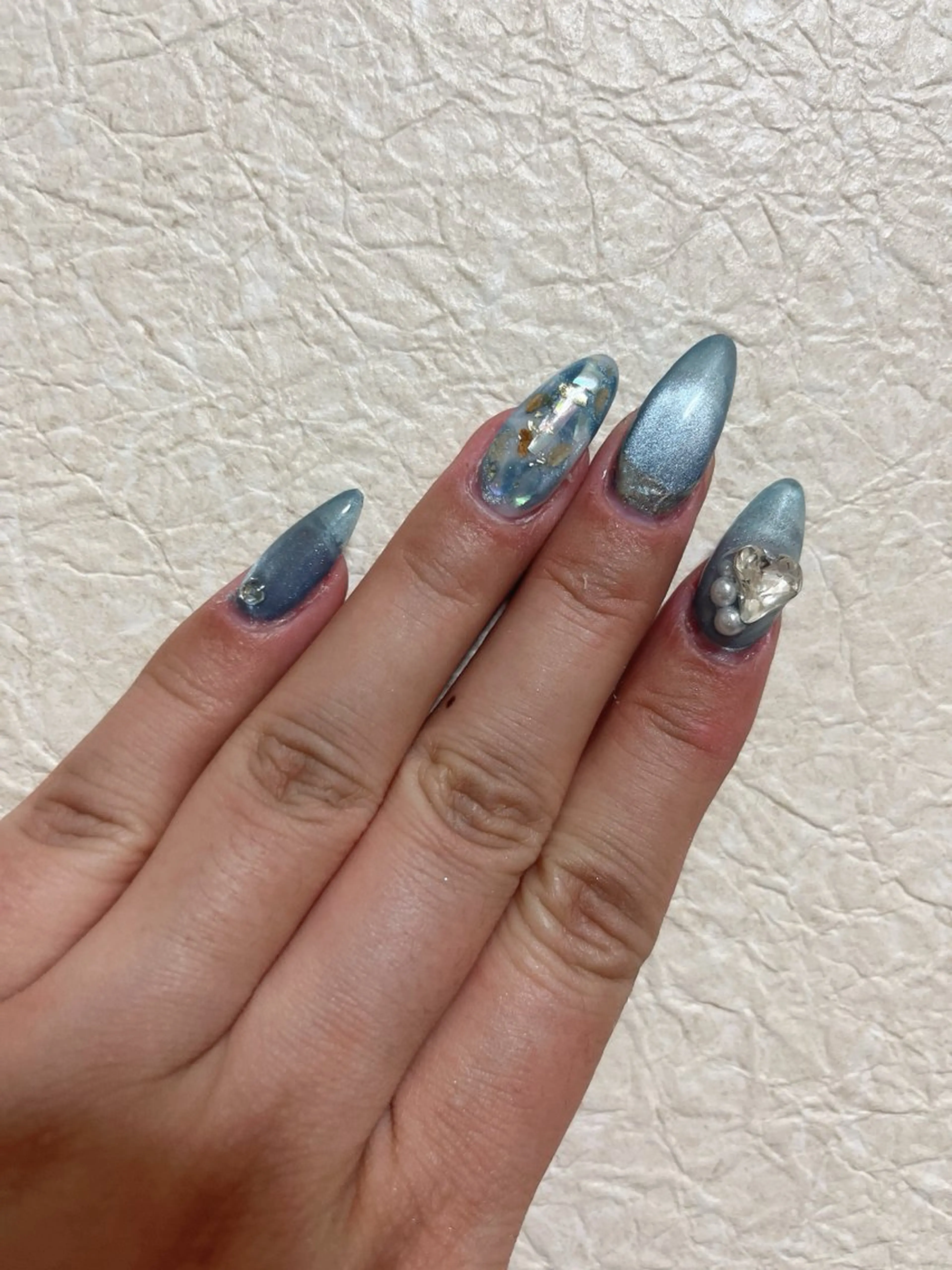 ネイル マグネットネイル 井上 あゆみのネイルデザイン