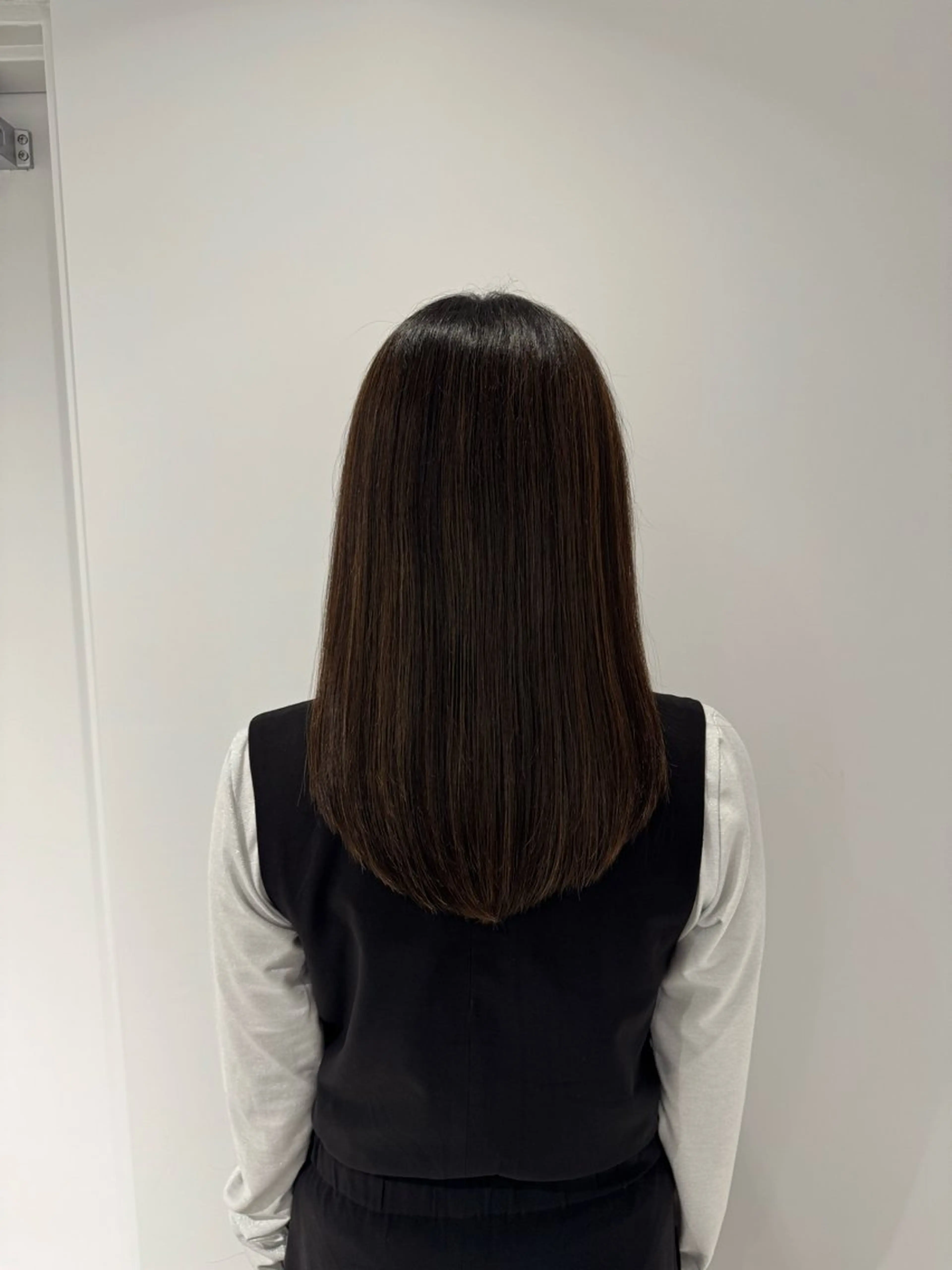 セミロング 井上 育海のヘアスタイル