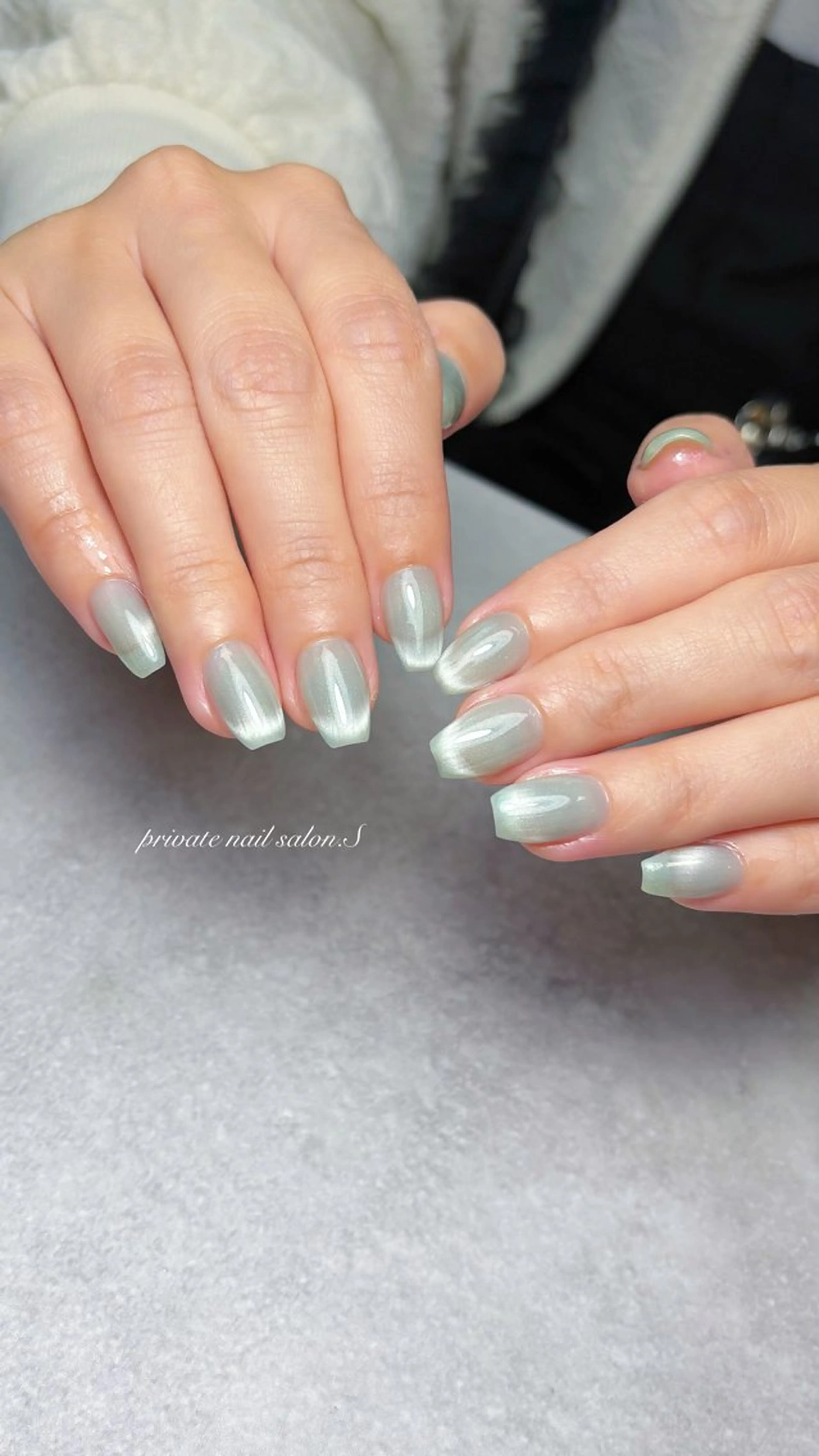 ネイル ジェルネイル マグネットネイル マグネットワンカラー 持ち込み ワンカラーネイル ハンドネイル 関山 志乃のネイルデザイン