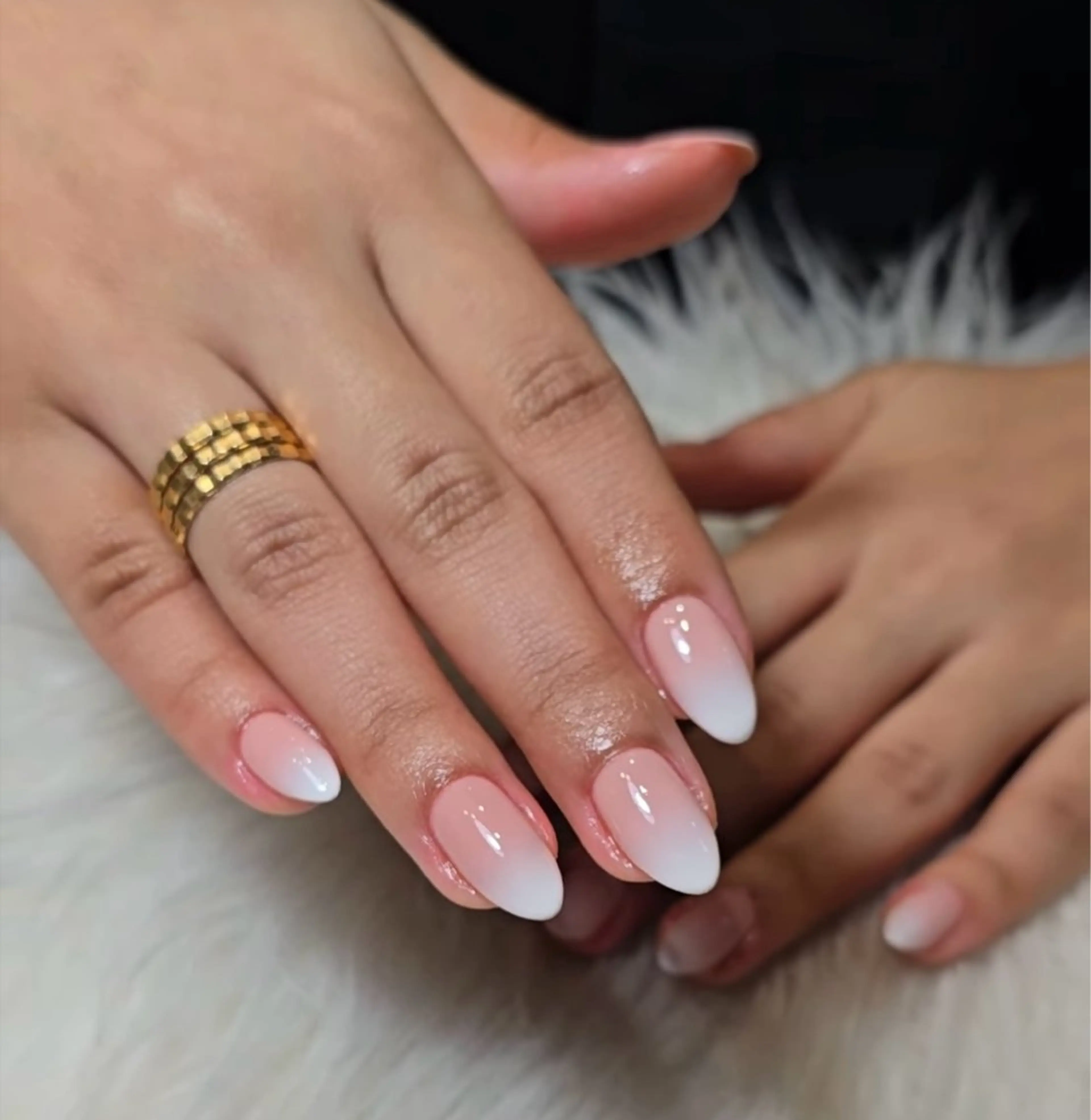 ネイル モナ& あきのネイルデザイン