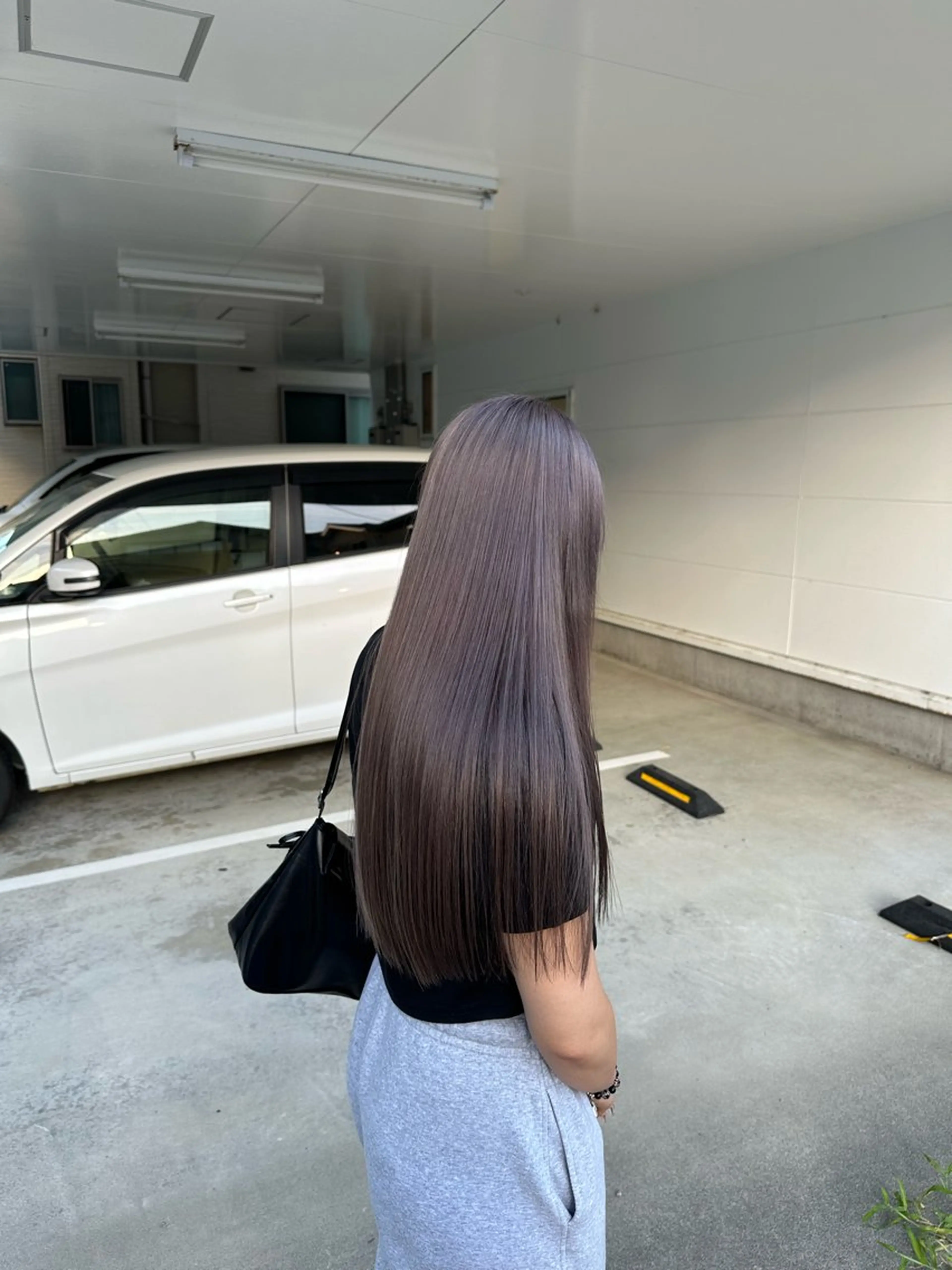 ロング ブリーチ屋さん🍀 ブリーチ矯正・あずみのヘアスタイル