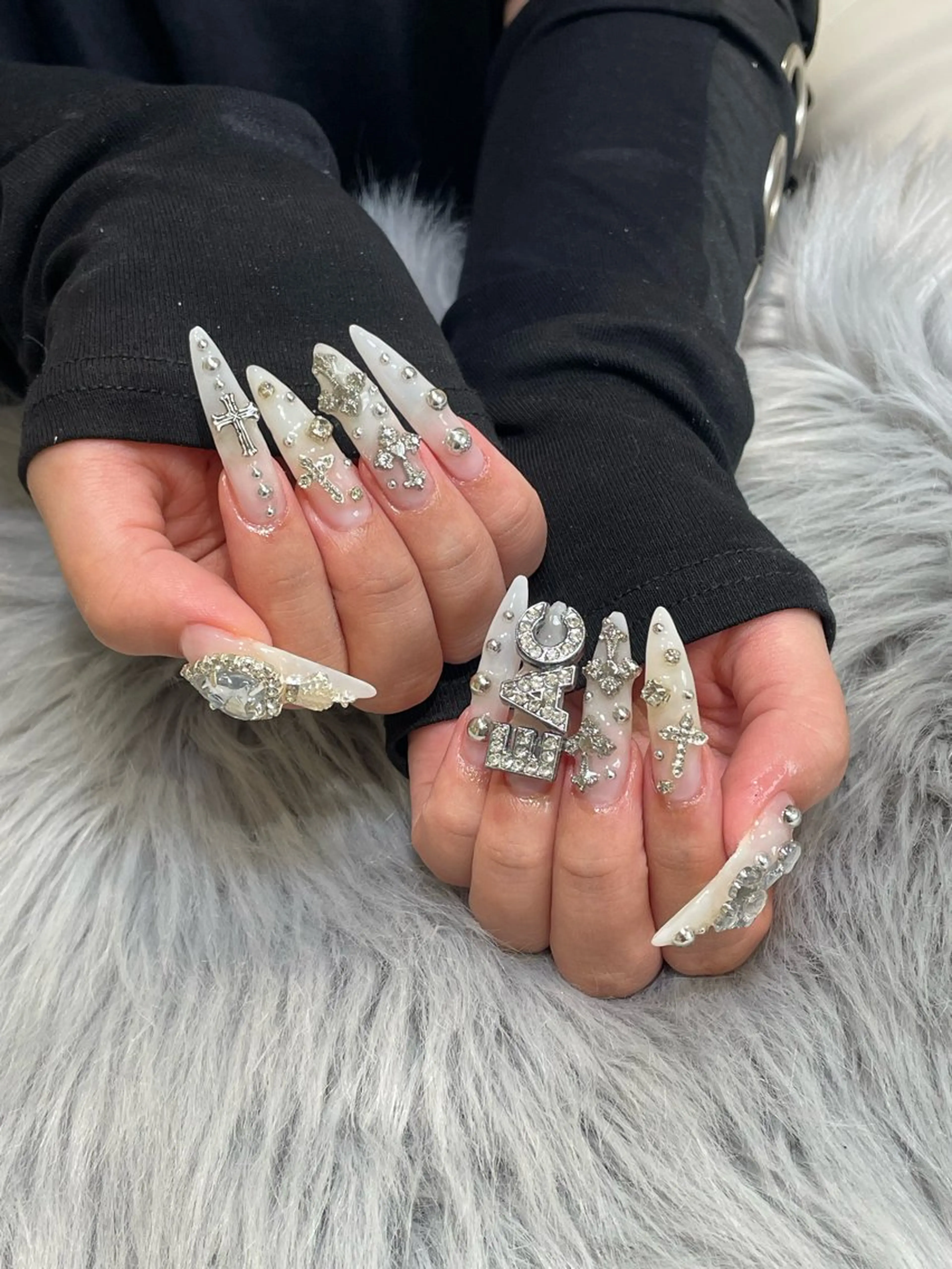 ネイル ハンドネイル RICO NAIL所属・RICO Nail パーツつけ放題🌈のネイルデザイン