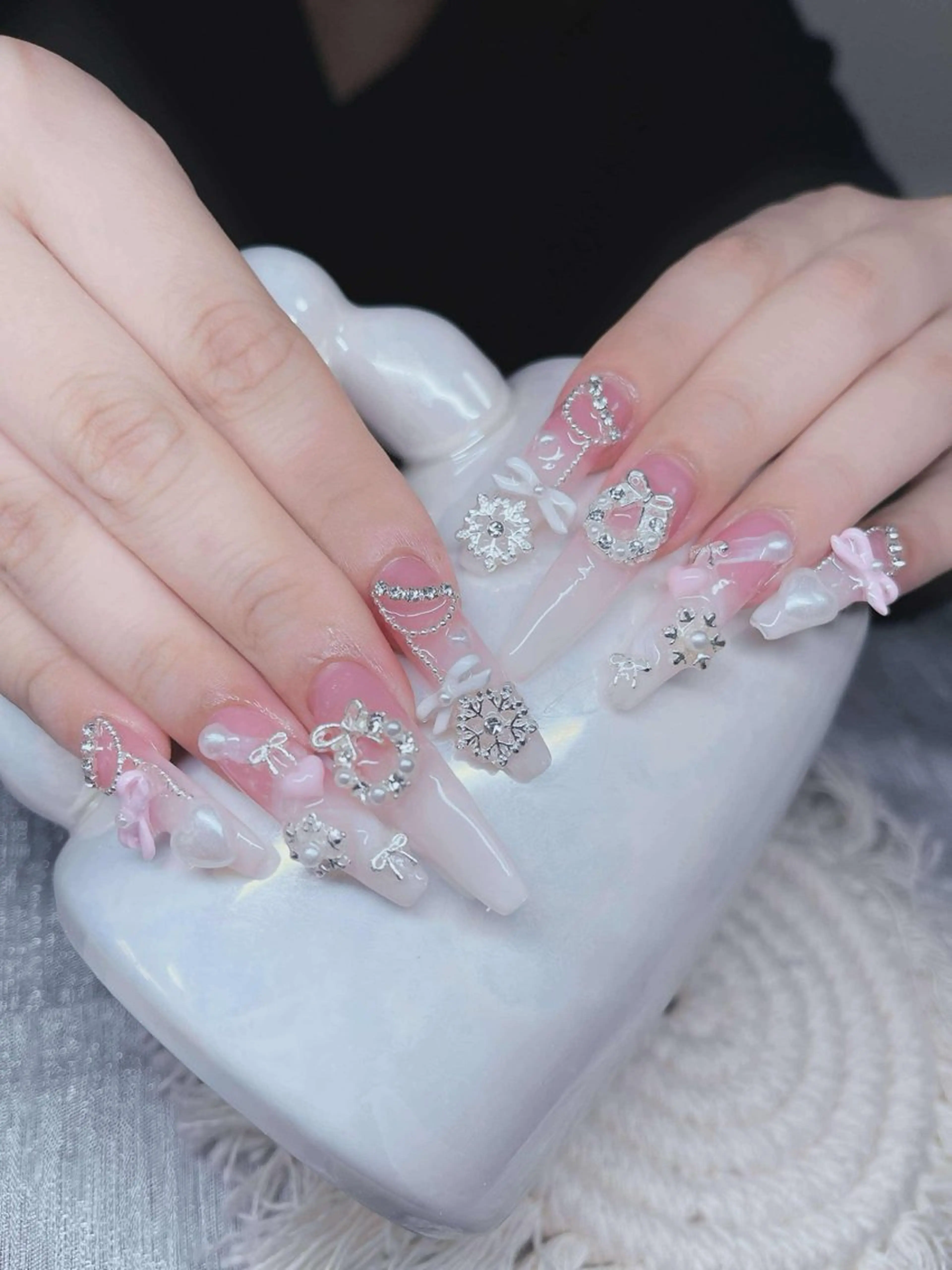 ネイル オーロラネイル チークネイル 長さ出し フットネイル フレンチネイル Lee Nails チップ長さだし専門店のネイルデザイン