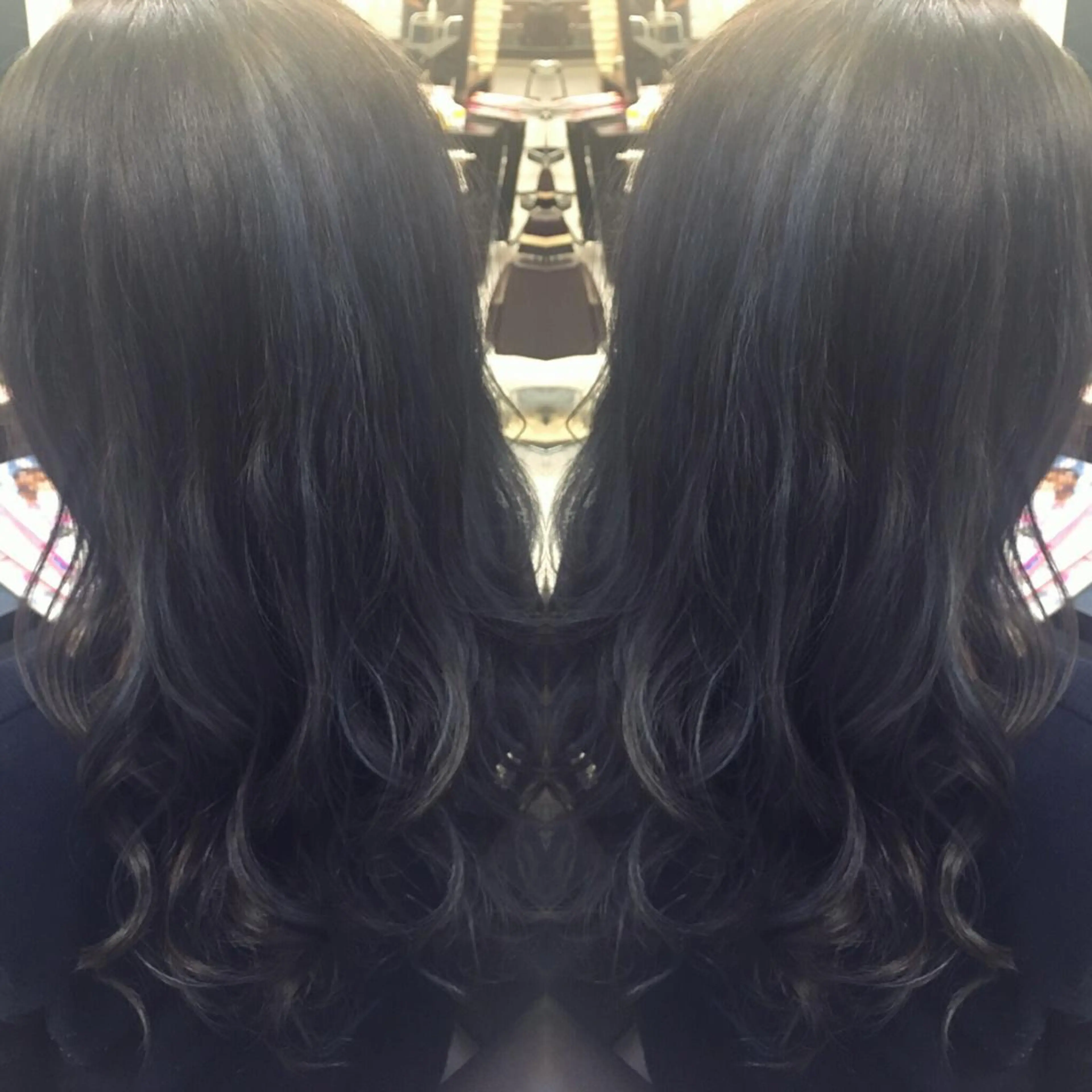 セミロング カラー ヘアアレンジ ブリーチ ブルーカラー ブルージュ ハイライトカラー ハイライト BREK 袋井店のヘアスタイル