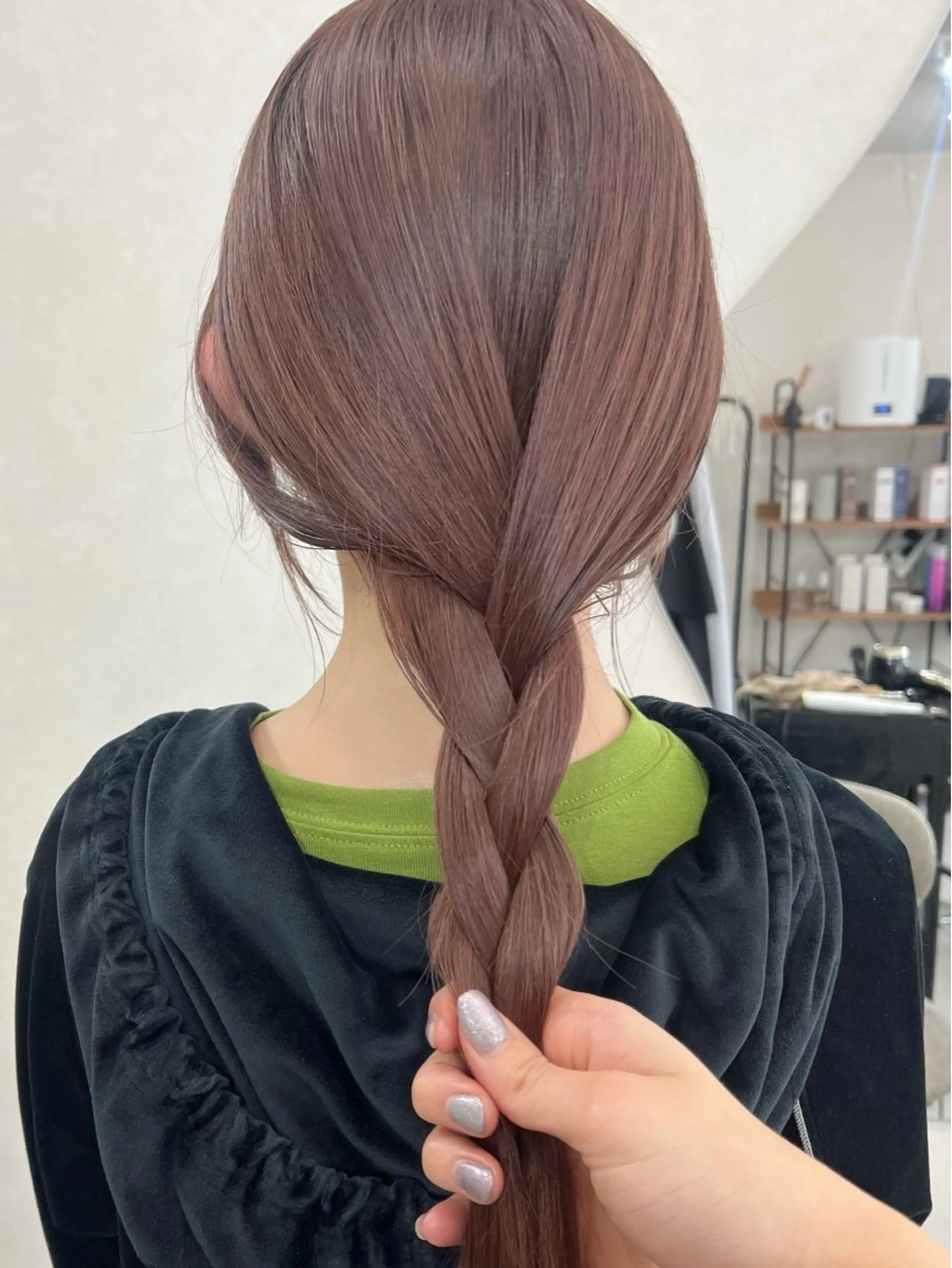 ロング カラー 長山 茉白のヘアスタイル