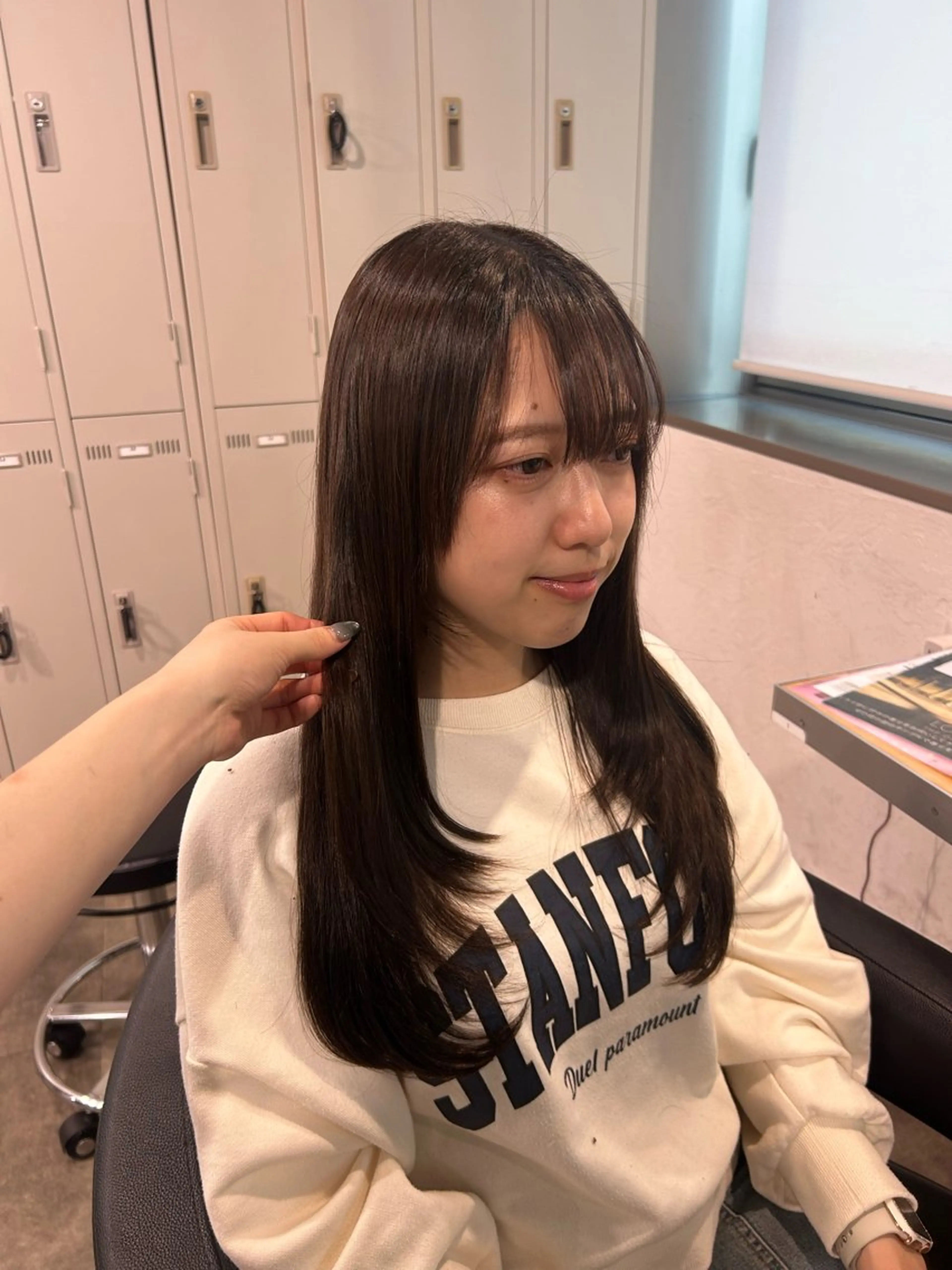 ロング カラー カット ヘアカラー 寒色🦋韓国ヘア💙 レイヤー/グレージュのヘアスタイル