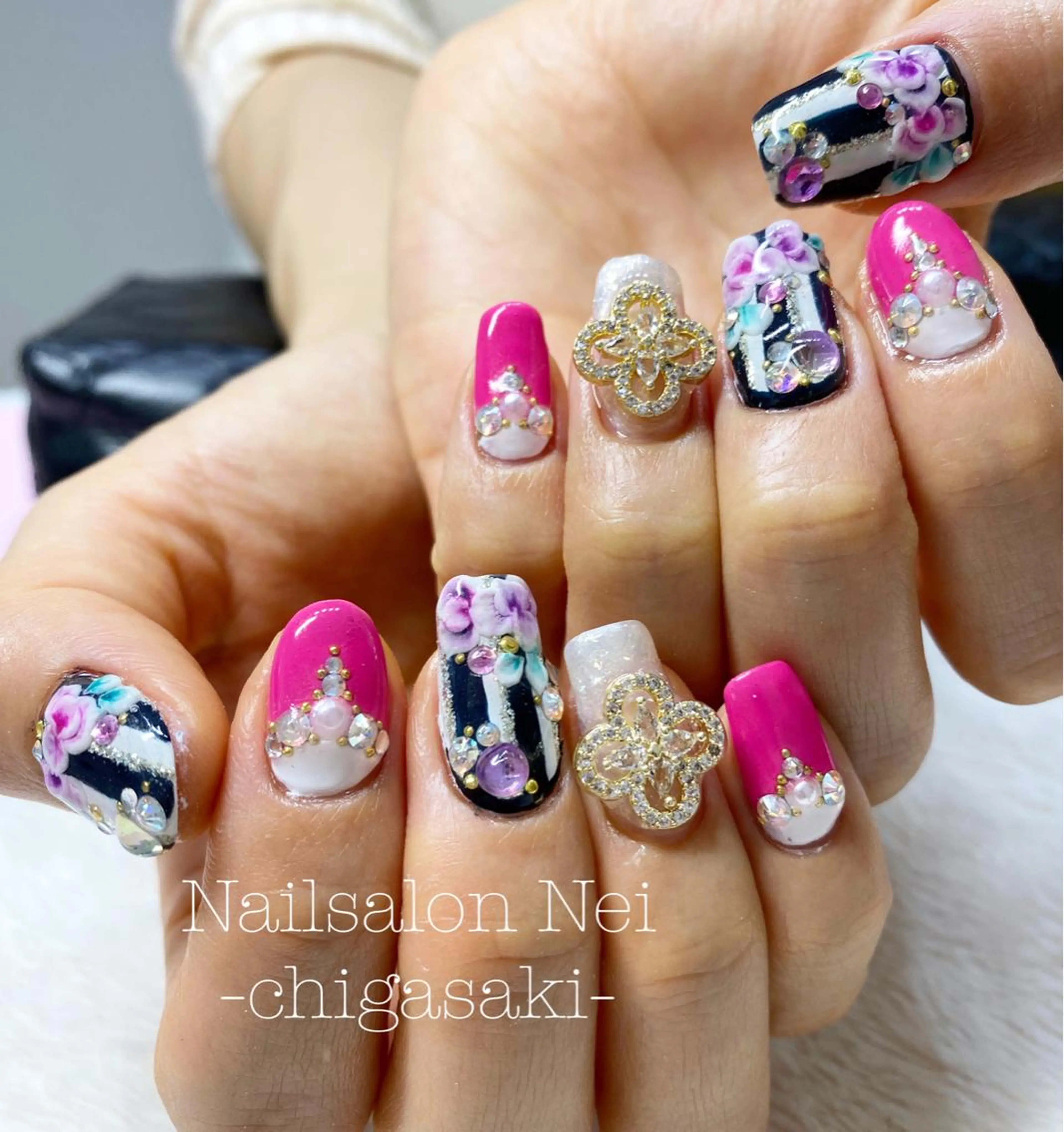 ネイル Nailsalon Ｒ《喜多見3分》のネイルデザイン