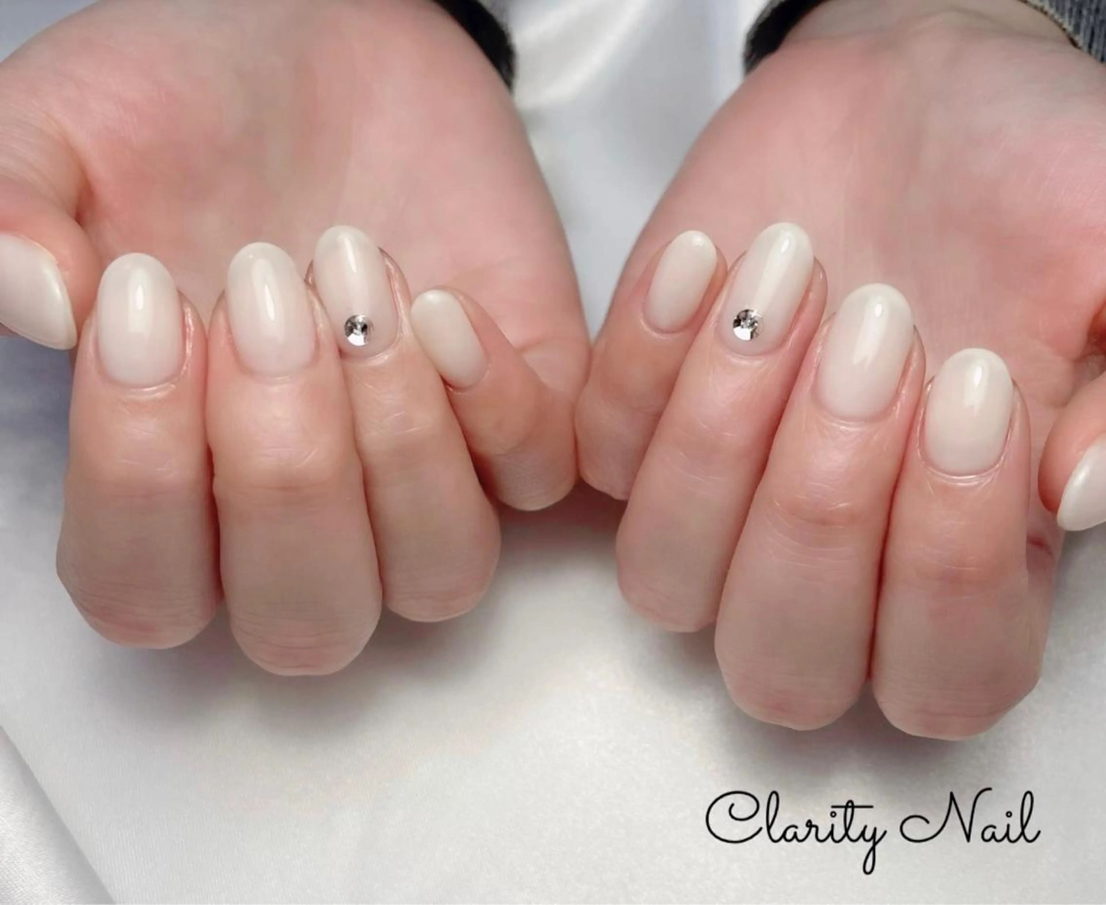ネイル ワンカラーネイル ハンドネイル Clarity Nailのネイルデザイン