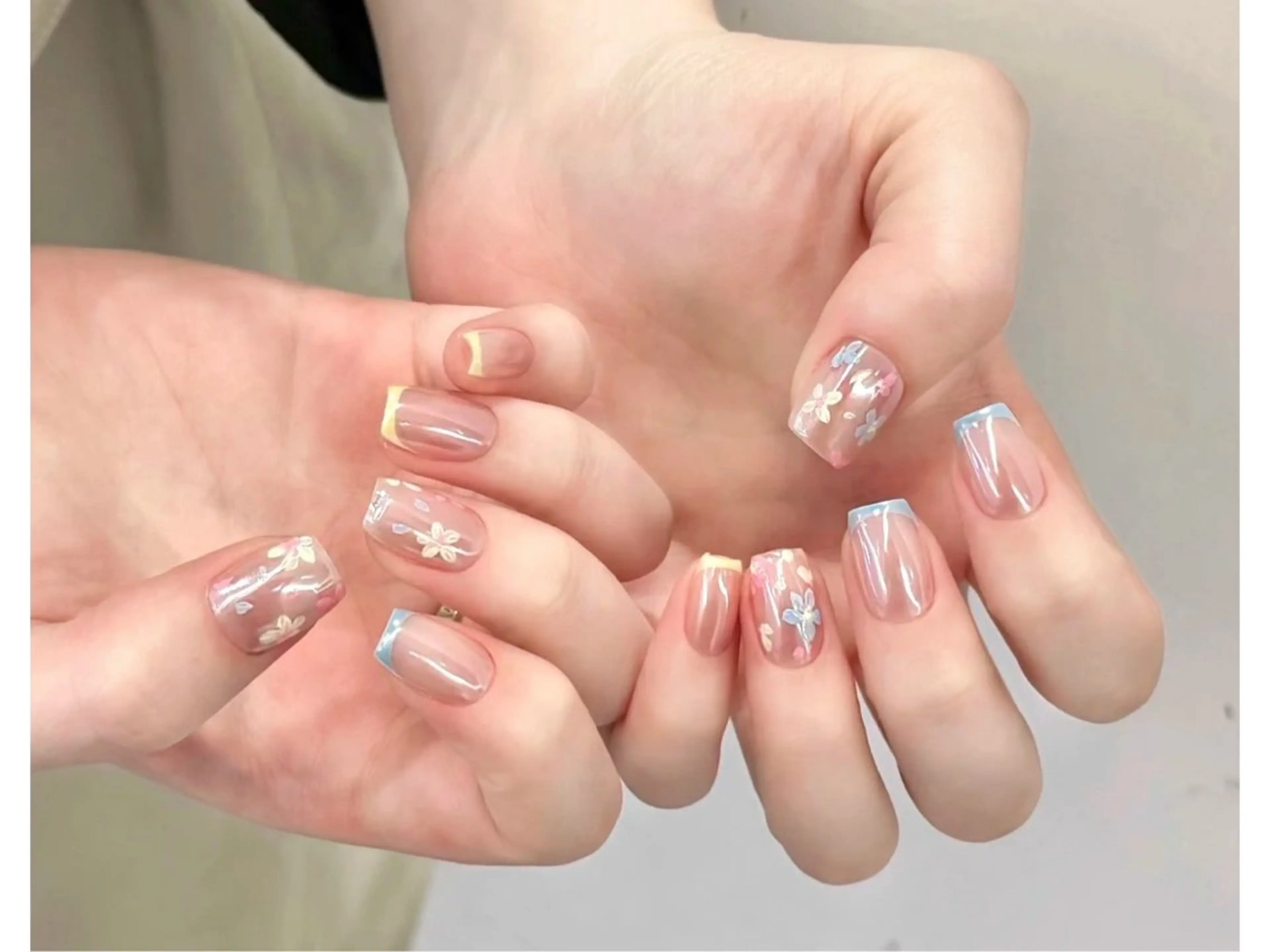 ネイル 西岡 真由美のネイルデザイン