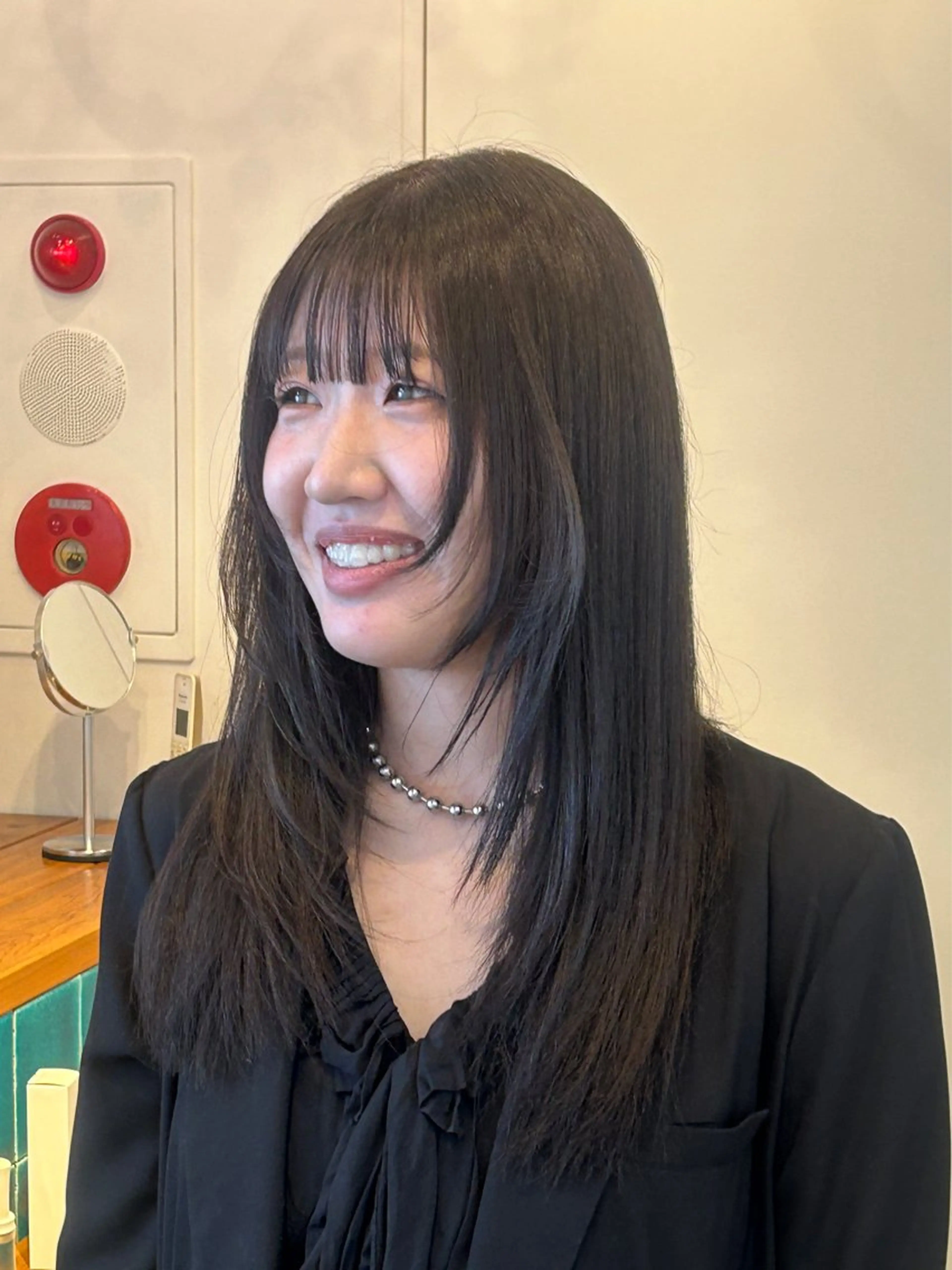 セミロング カラー カット ヘアカラー トリートメント ナチュラル大人っぽい スタイル MAORIのヘアスタイル