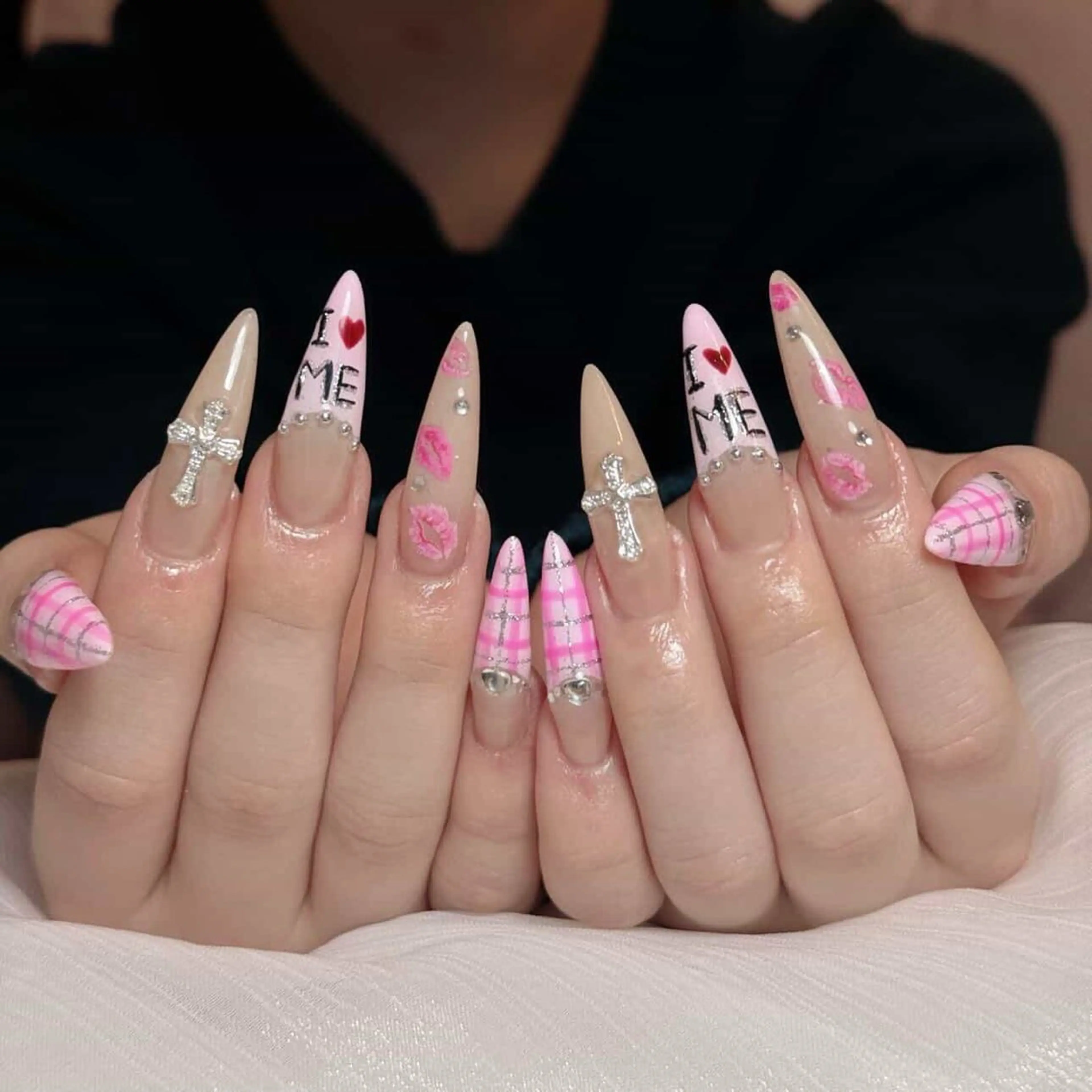 ネイル Mio nail Osakaのネイルデザイン